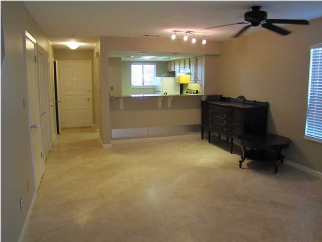 DESTIN RACQUET CLUB T/H - Residential Lease