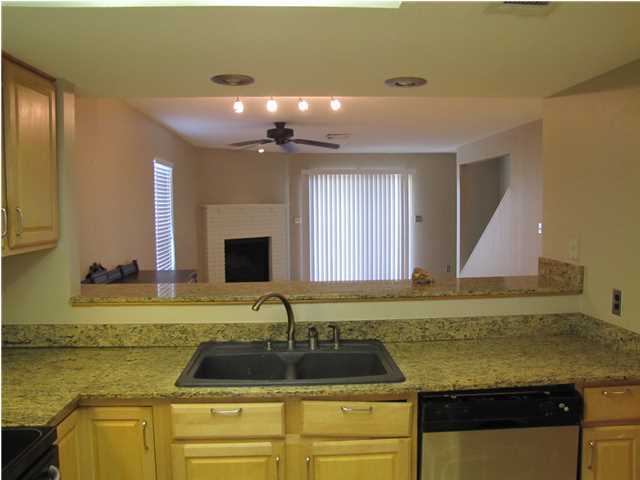 DESTIN RACQUET CLUB T/H - Residential Lease