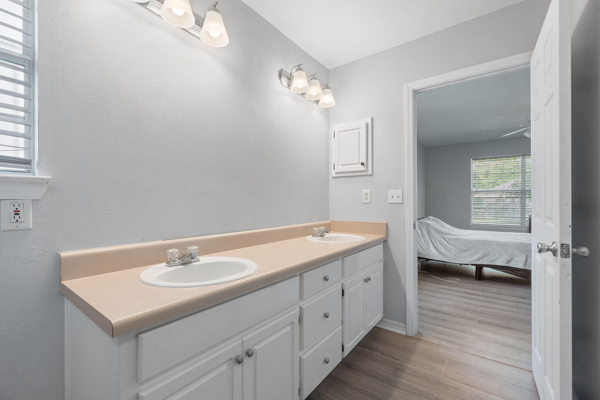 BERRYBROOK ESTATES - Residential