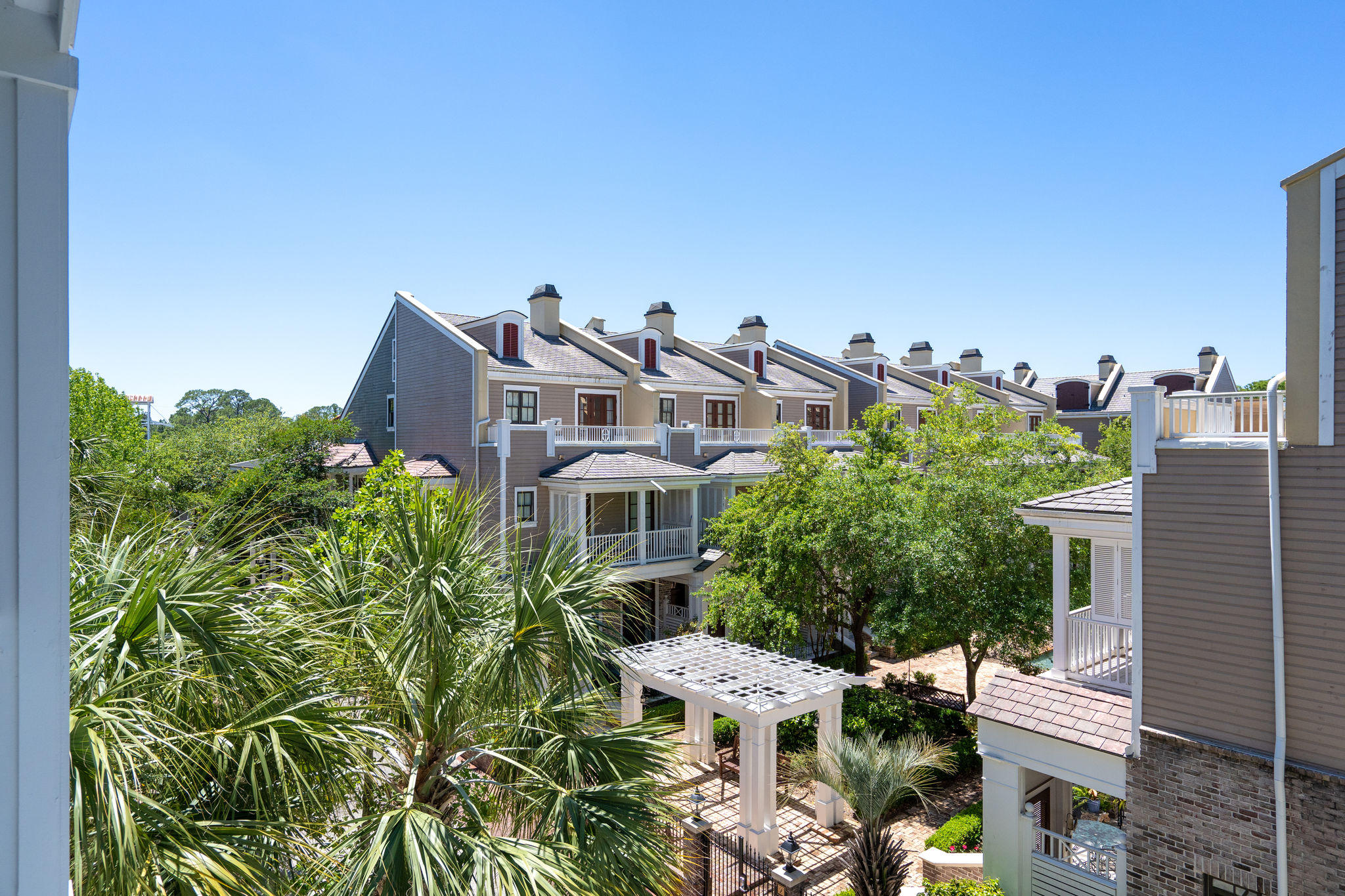 MARKET STREET INN - Residential