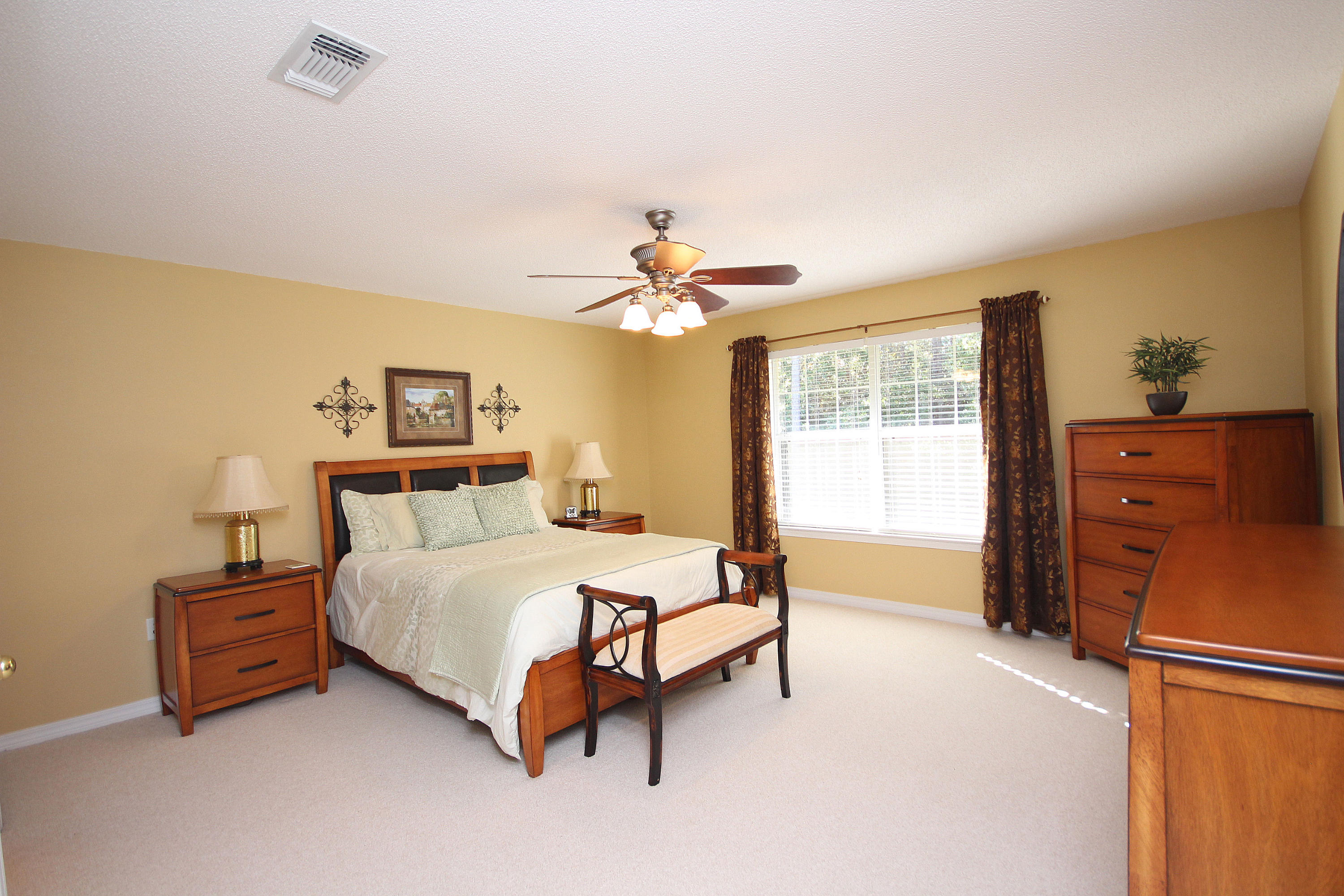 FOXWOOD ESTATES 1 - Residential