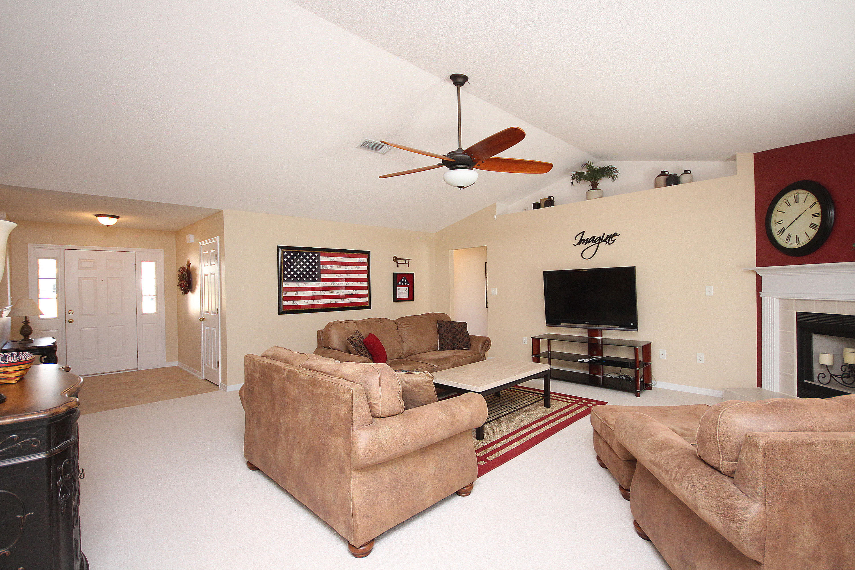 FOXWOOD ESTATES 1 - Residential