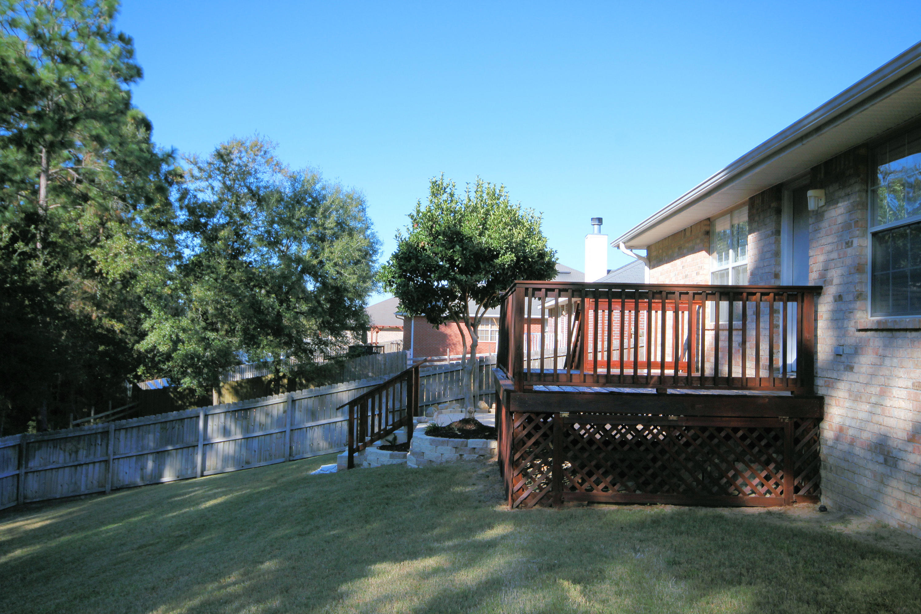 FOXWOOD ESTATES 1 - Residential