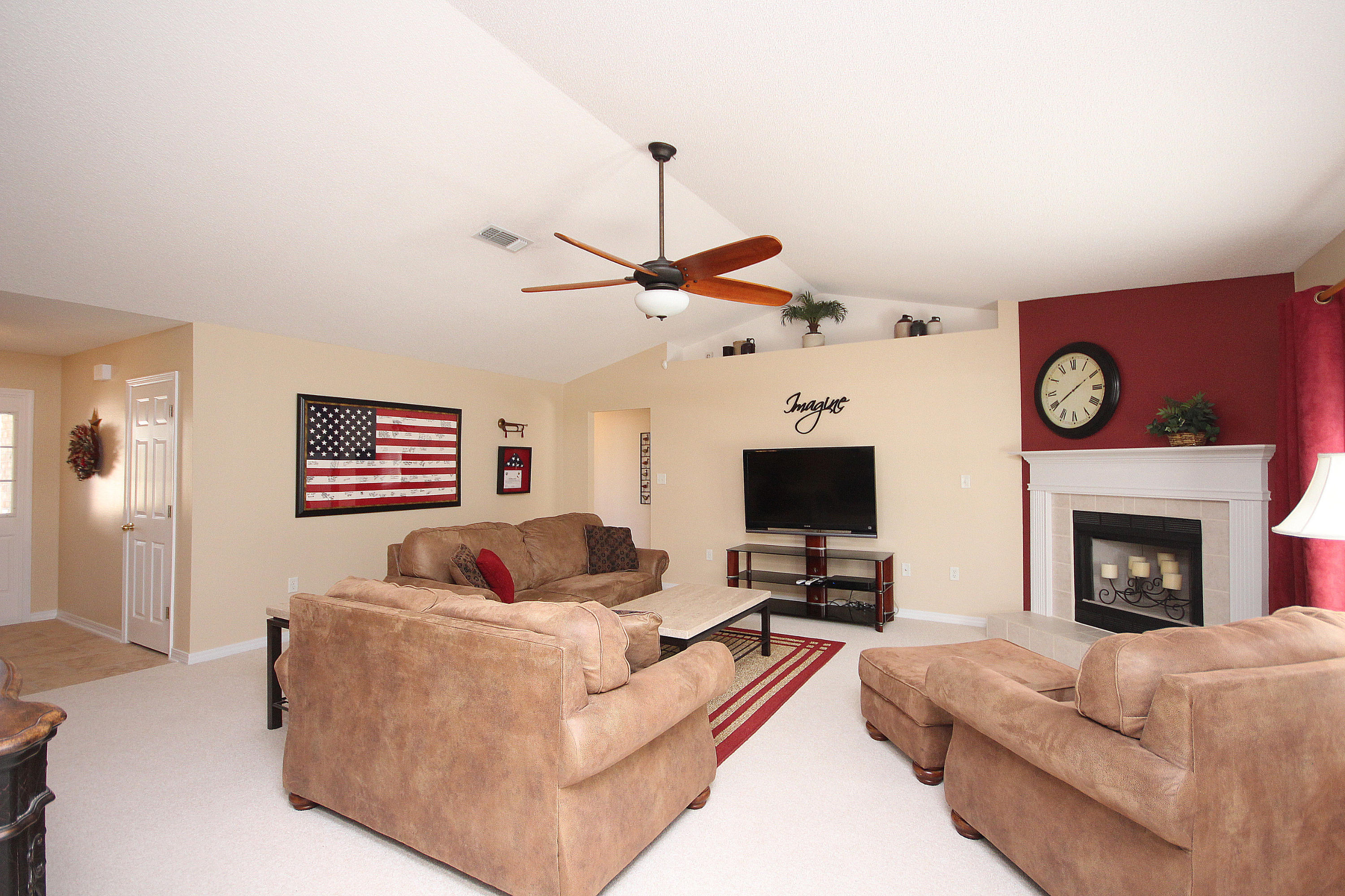 FOXWOOD ESTATES 1 - Residential