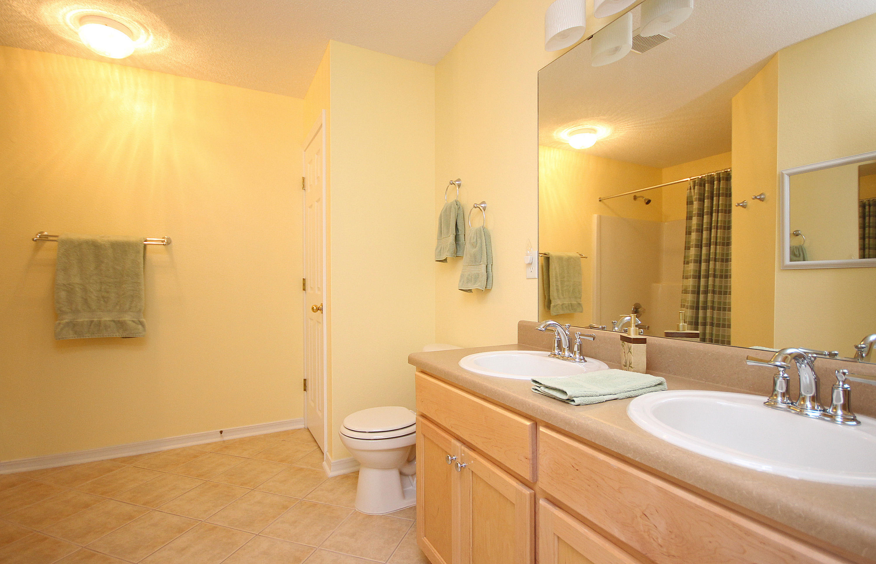 FOXWOOD ESTATES 1 - Residential