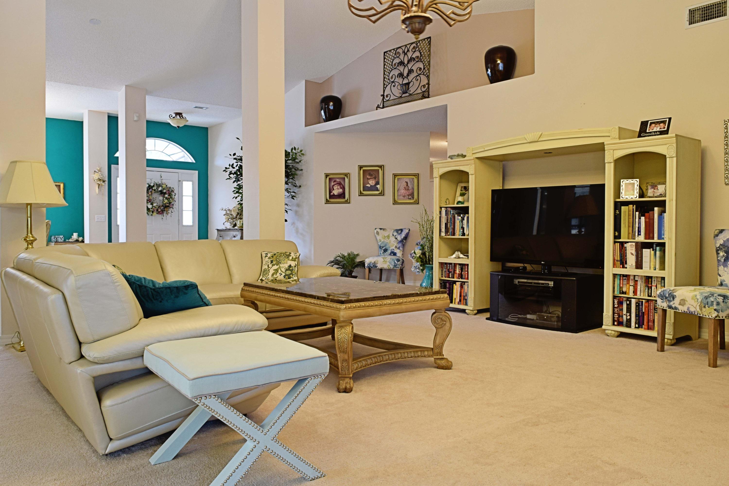 RIVERCHASE S/D PH 3 - Residential Lease