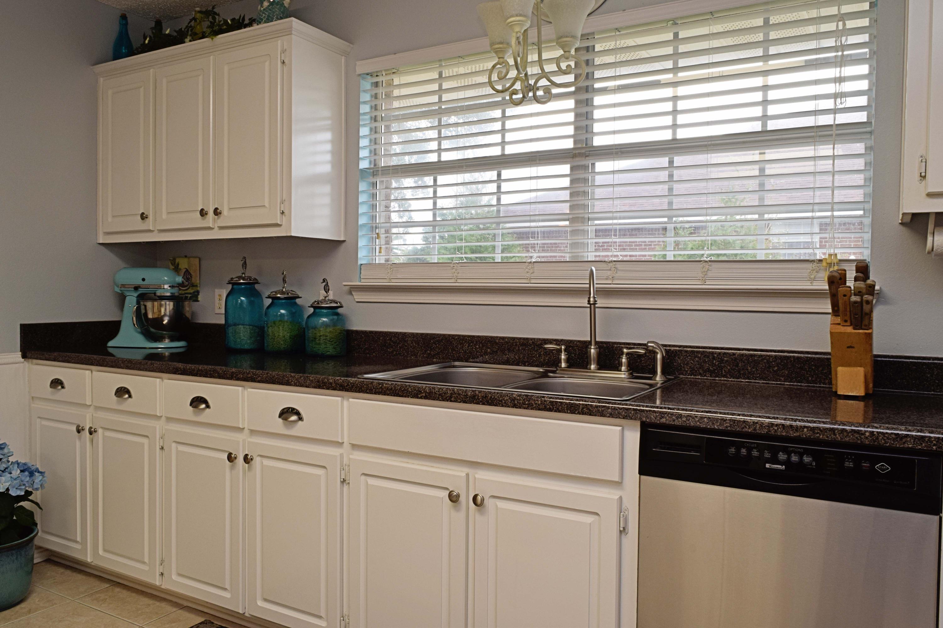 RIVERCHASE S/D PH 3 - Residential Lease