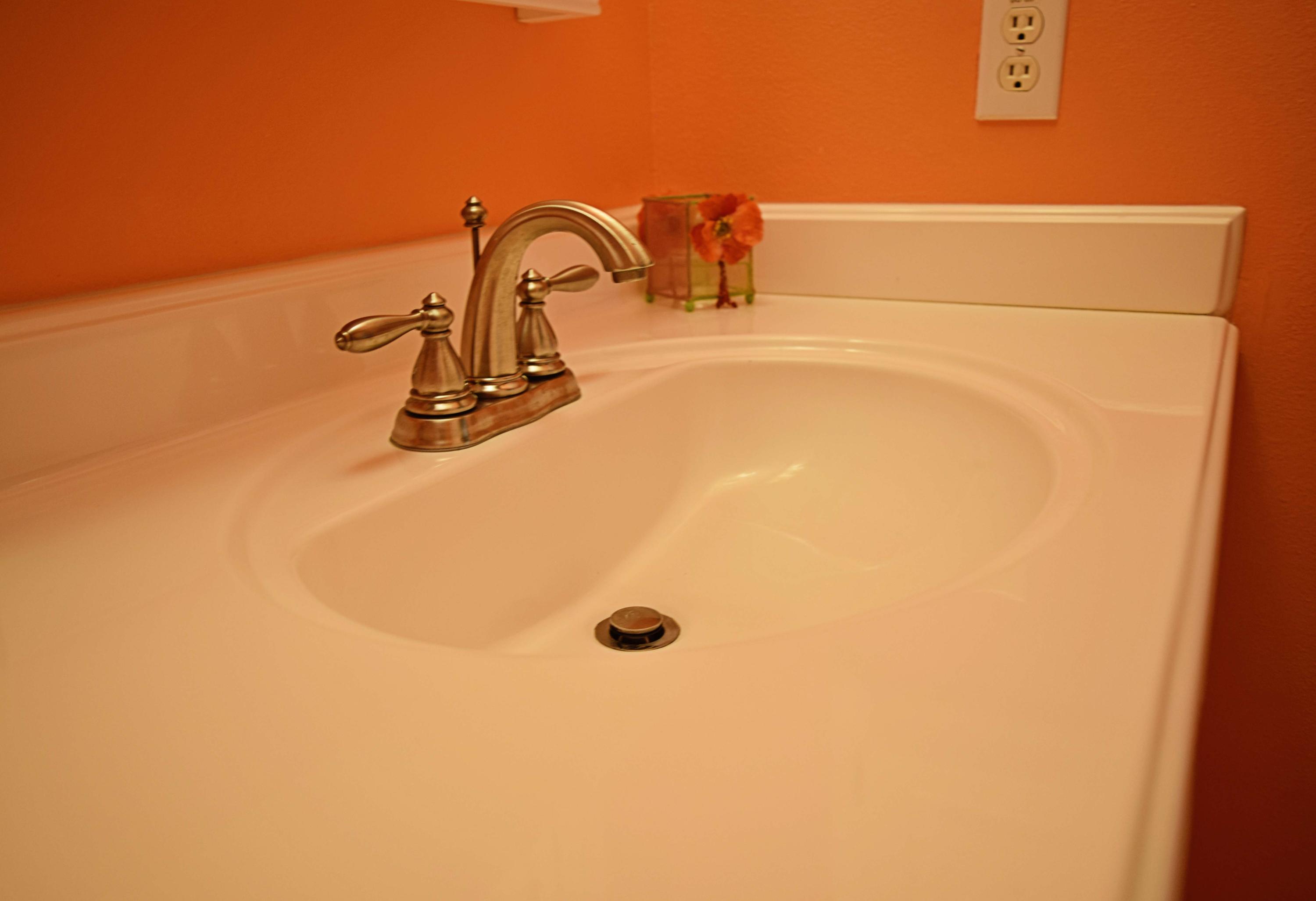 RIVERCHASE S/D PH 3 - Residential Lease