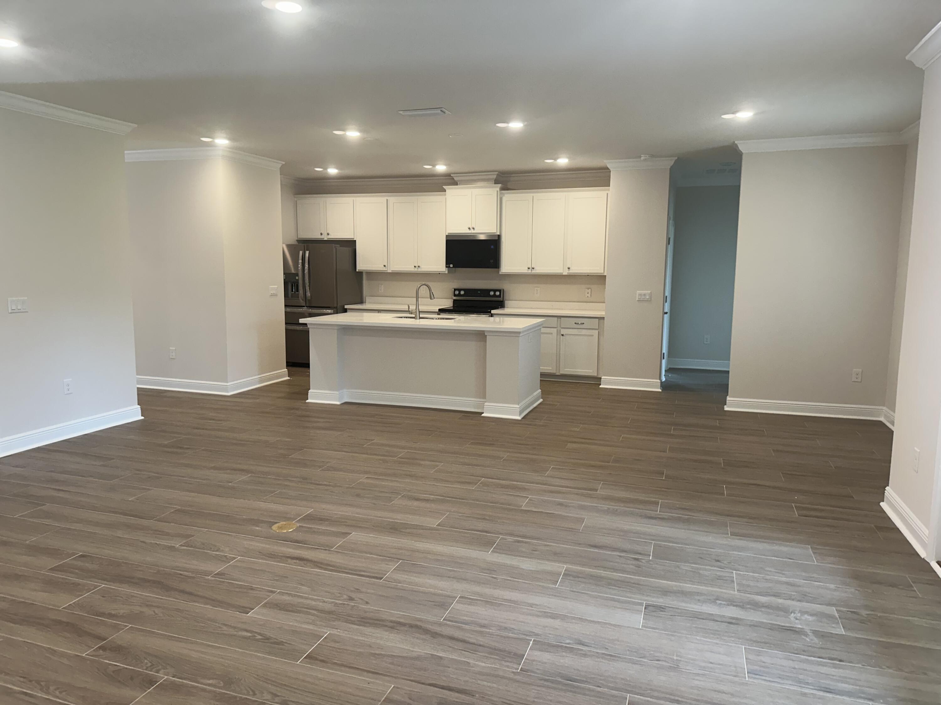 WINDSWEPT ESTATES - Residential