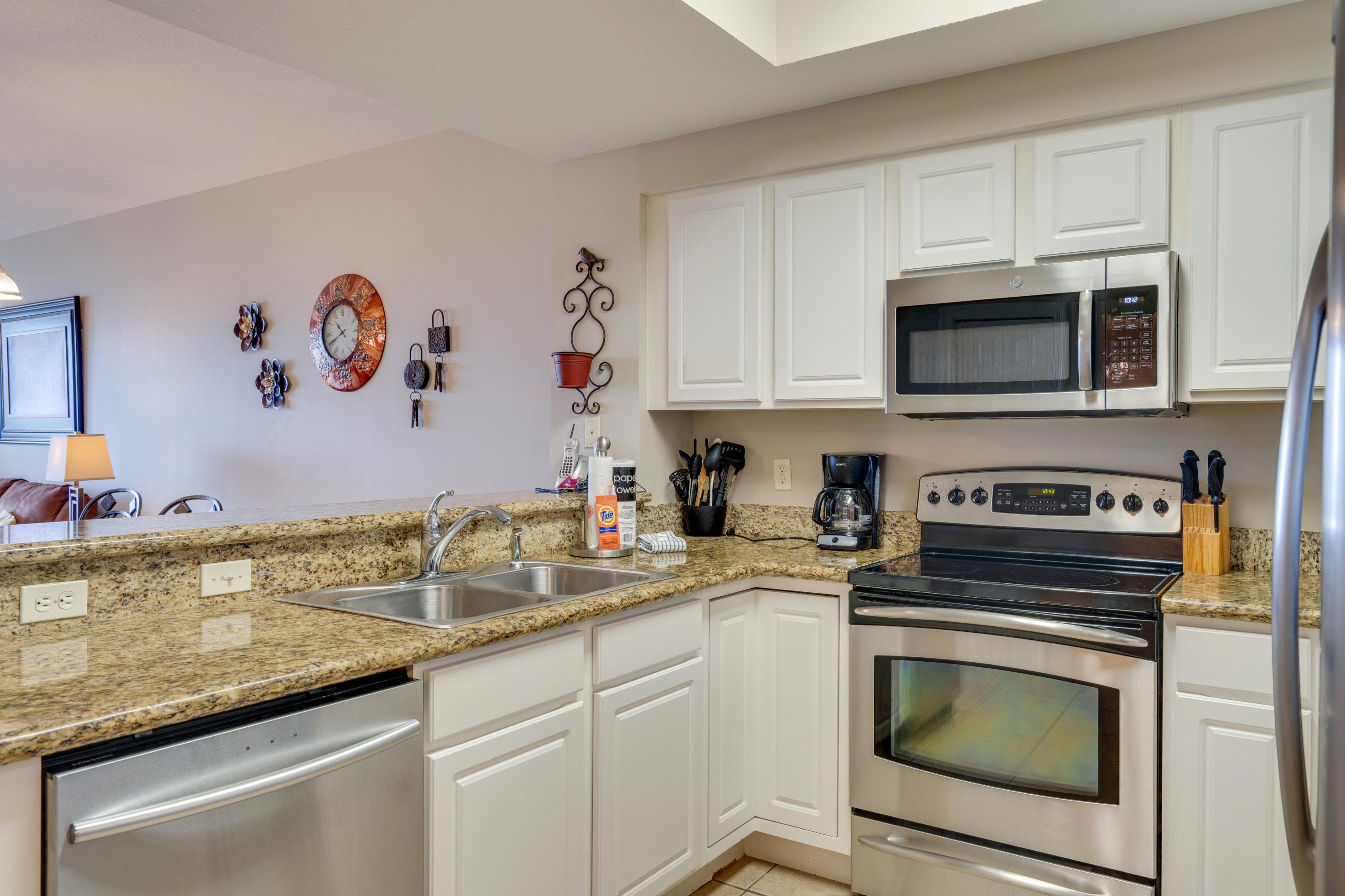 ARIEL DUNES II - Residential