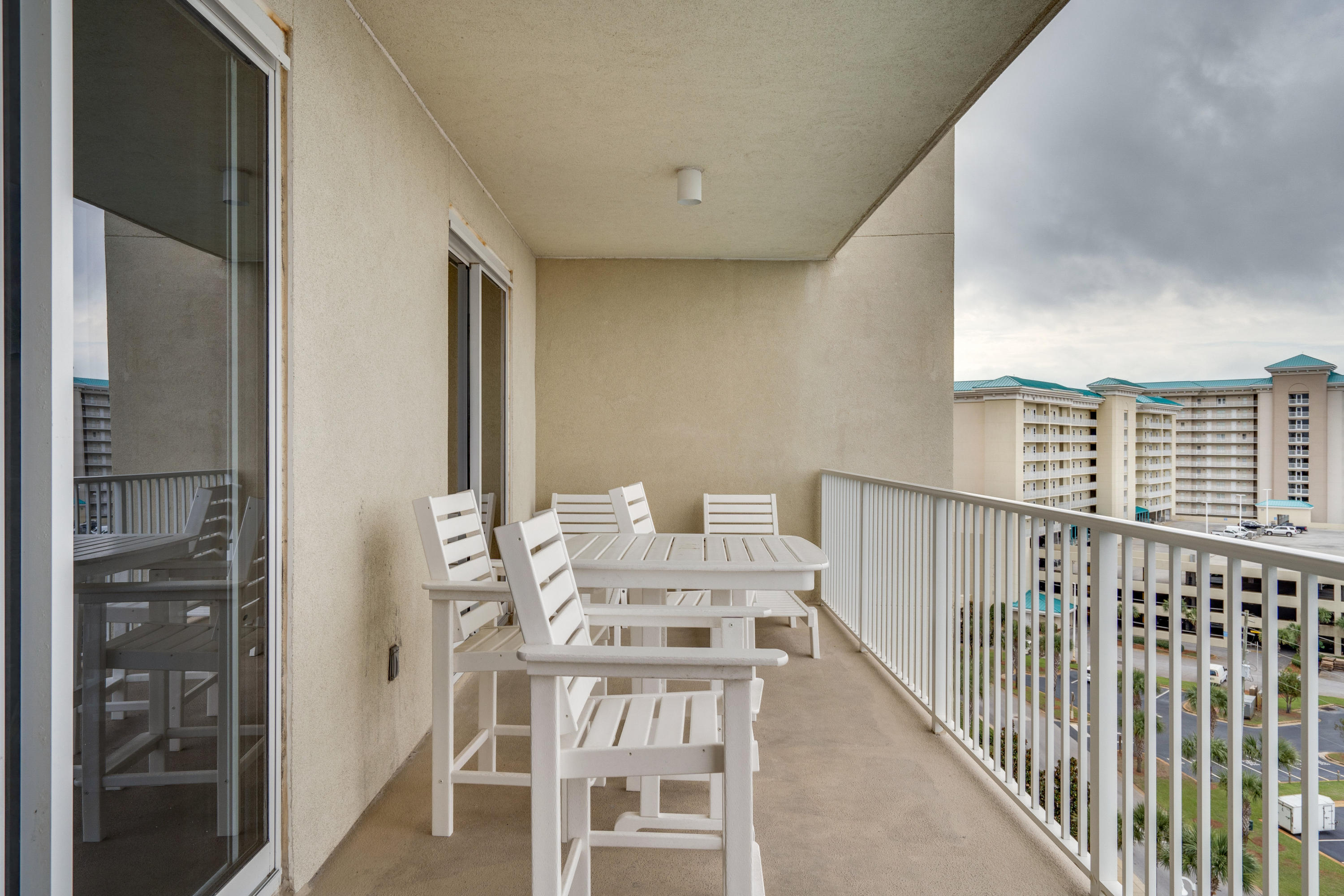 ARIEL DUNES II - Residential