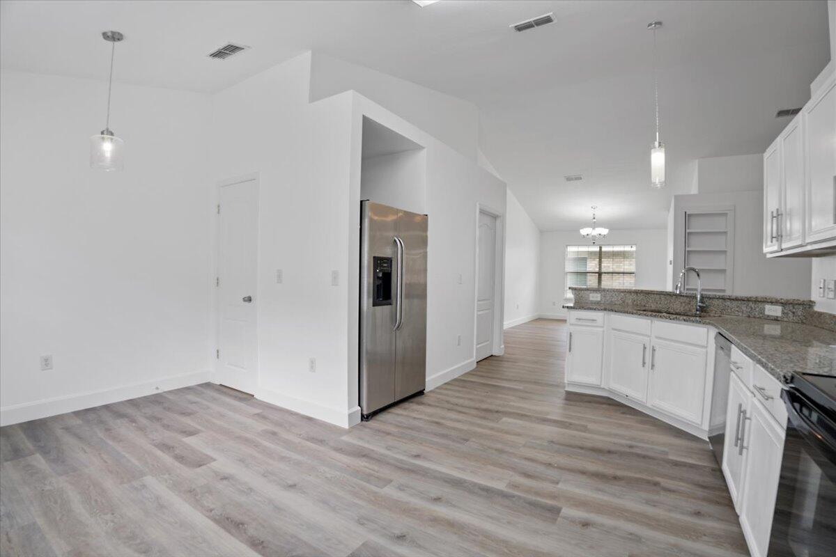 PARADISE RETREAT - Residential