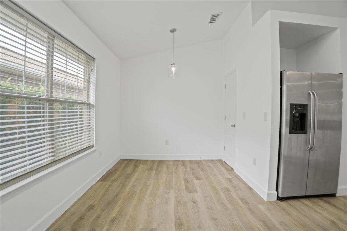 PARADISE RETREAT - Residential