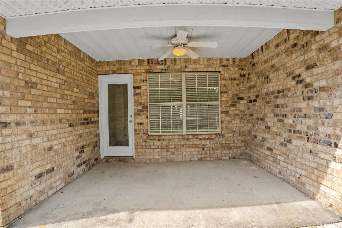 PARADISE RETREAT - Residential