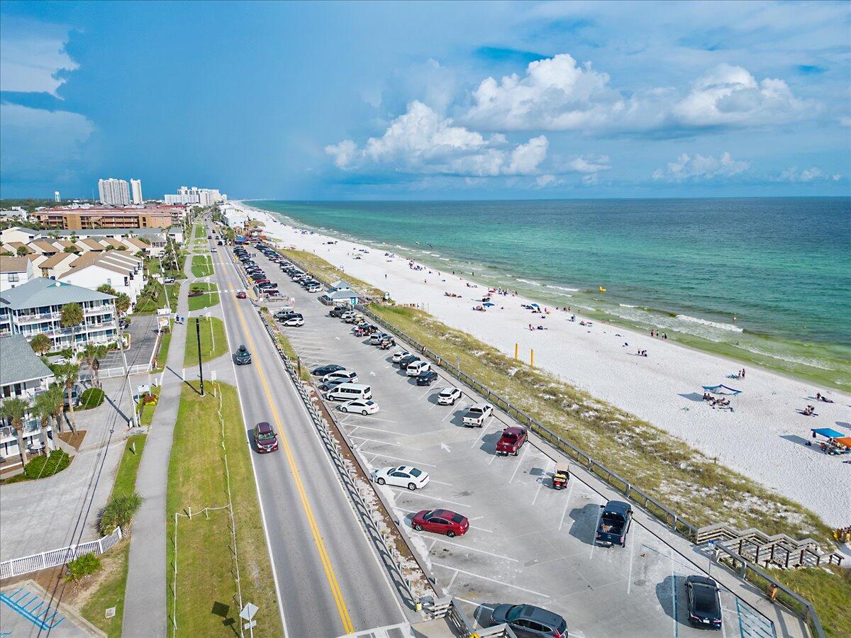 PARADISE RETREAT - Residential