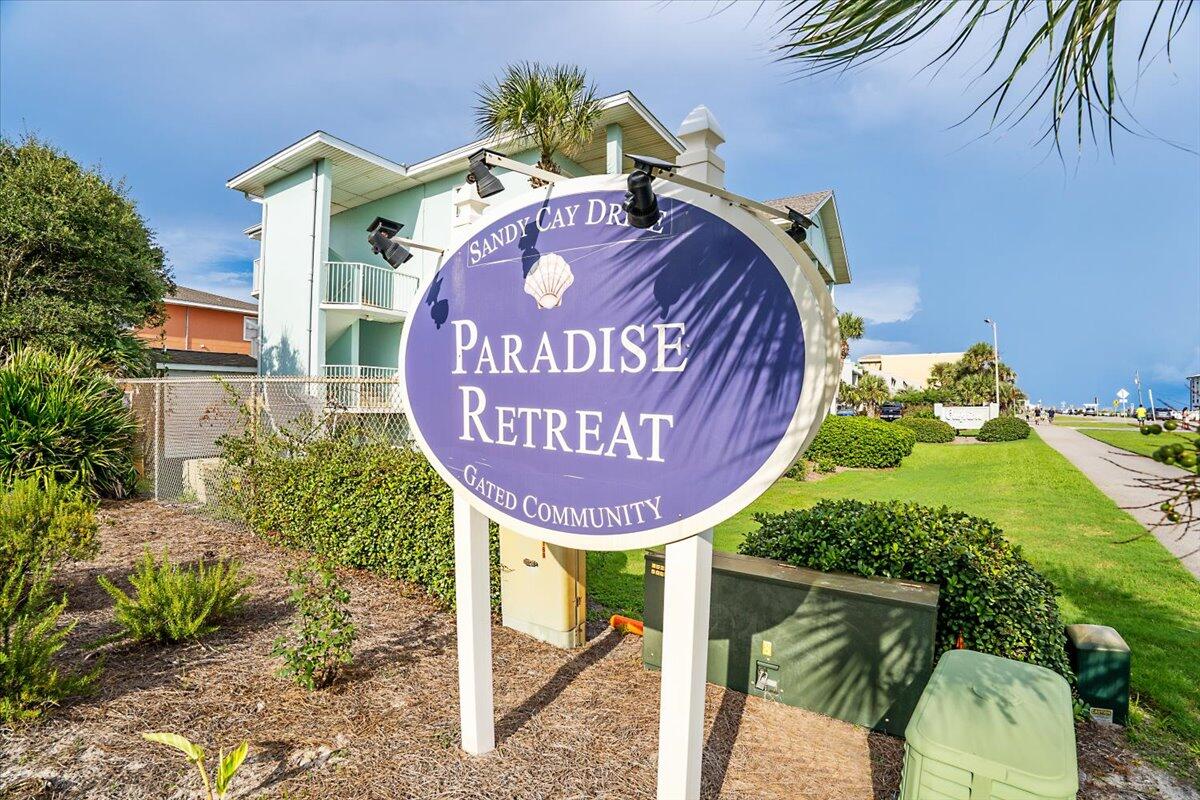 PARADISE RETREAT - Residential