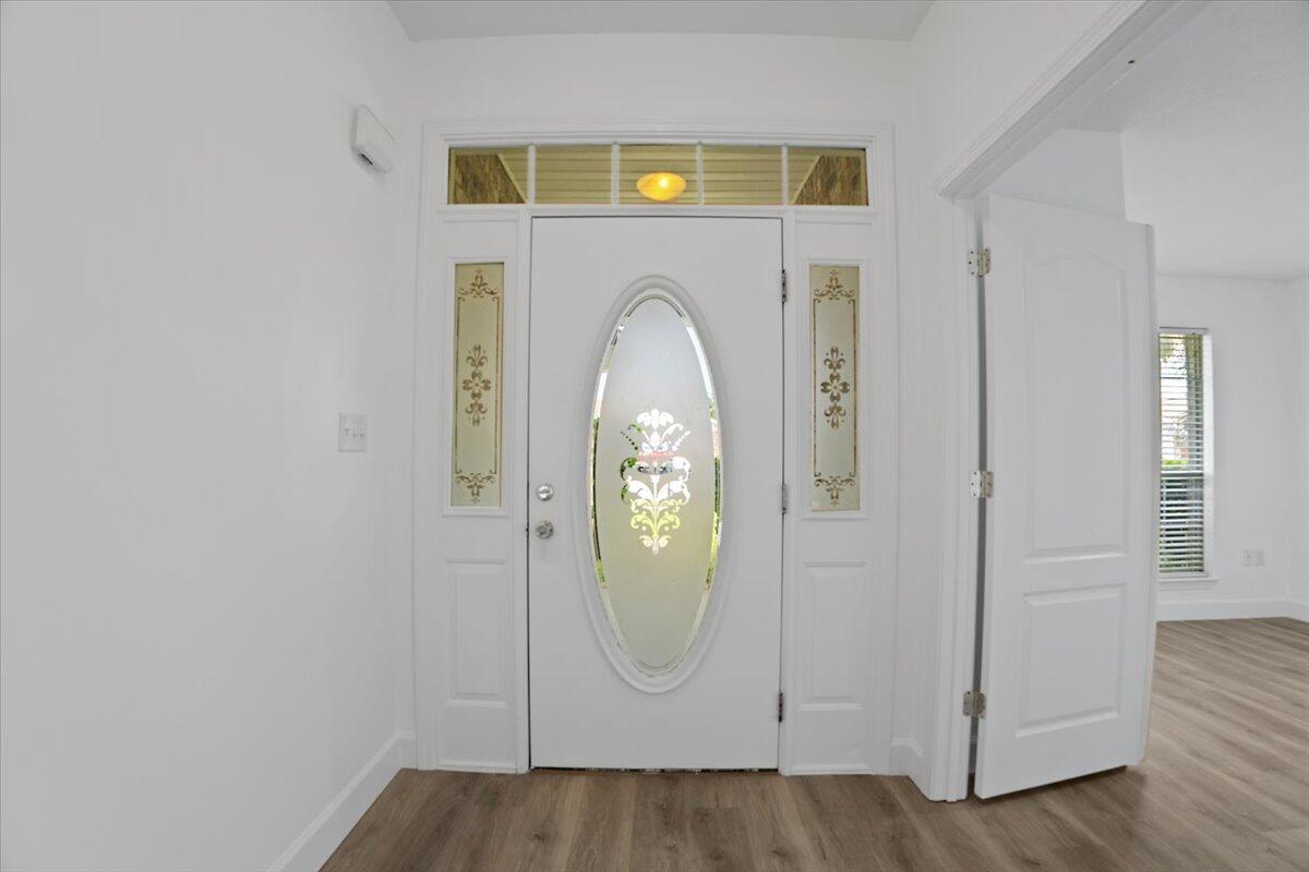 PARADISE RETREAT - Residential