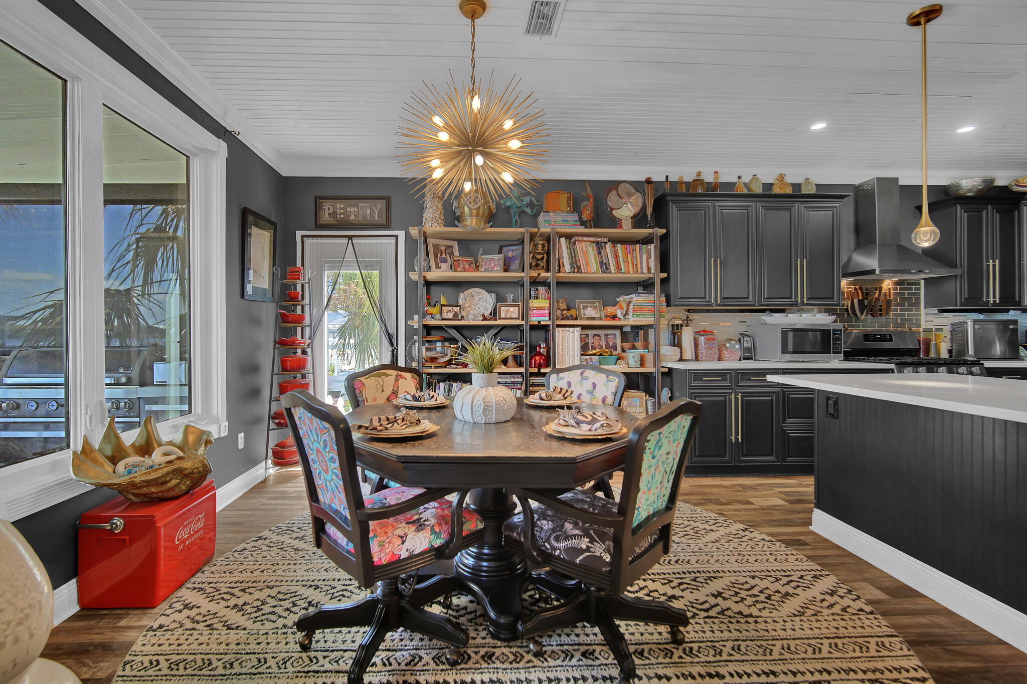 LIGHTHOUSE POINTE - Residential