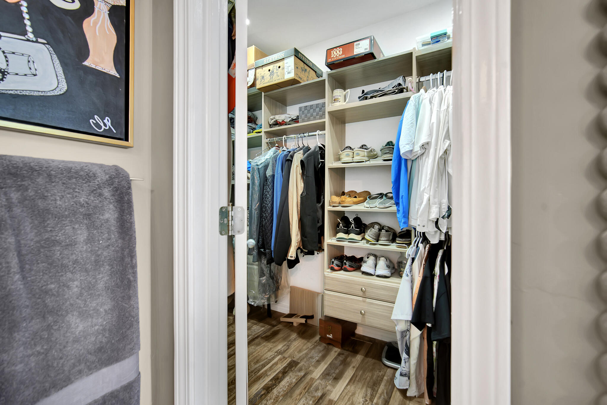 LIGHTHOUSE POINTE - Residential