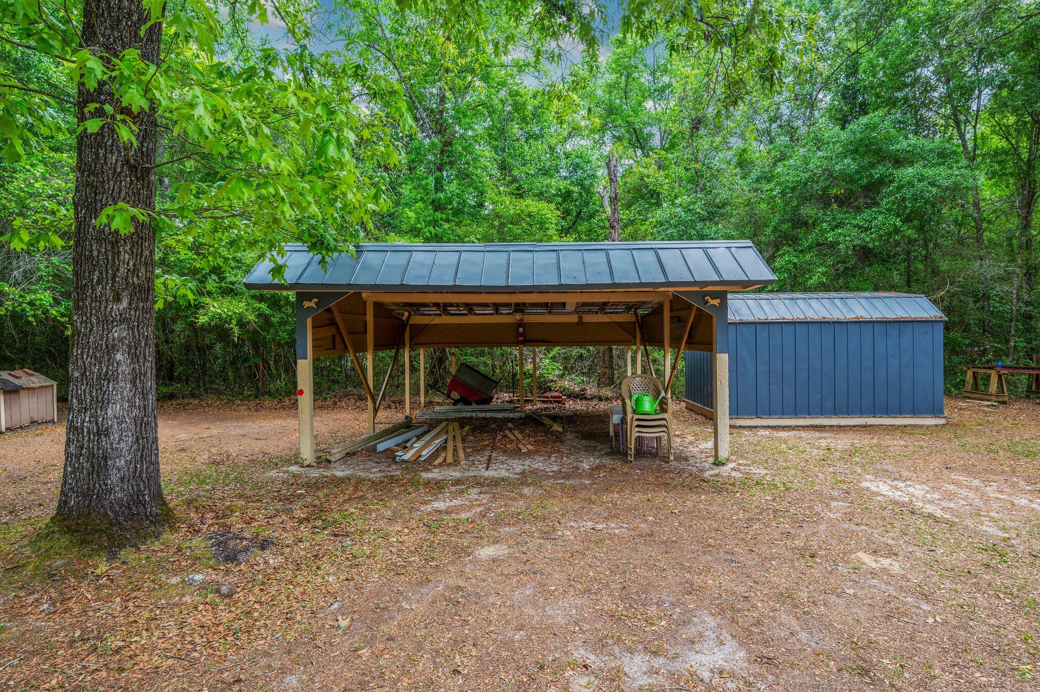 HOLLEY FAMILY PH 2 - Residential