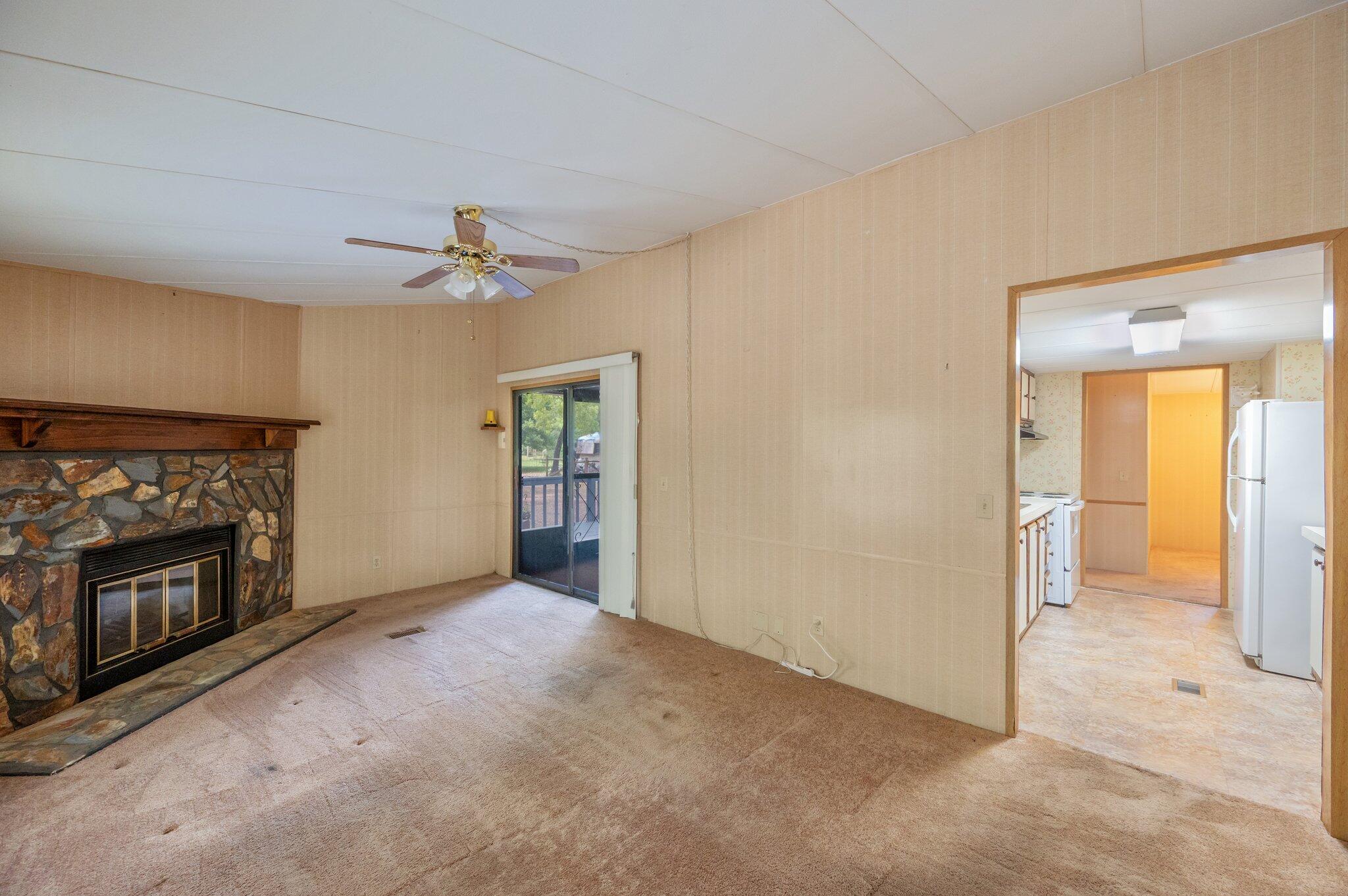HOLLEY FAMILY PH 2 - Residential