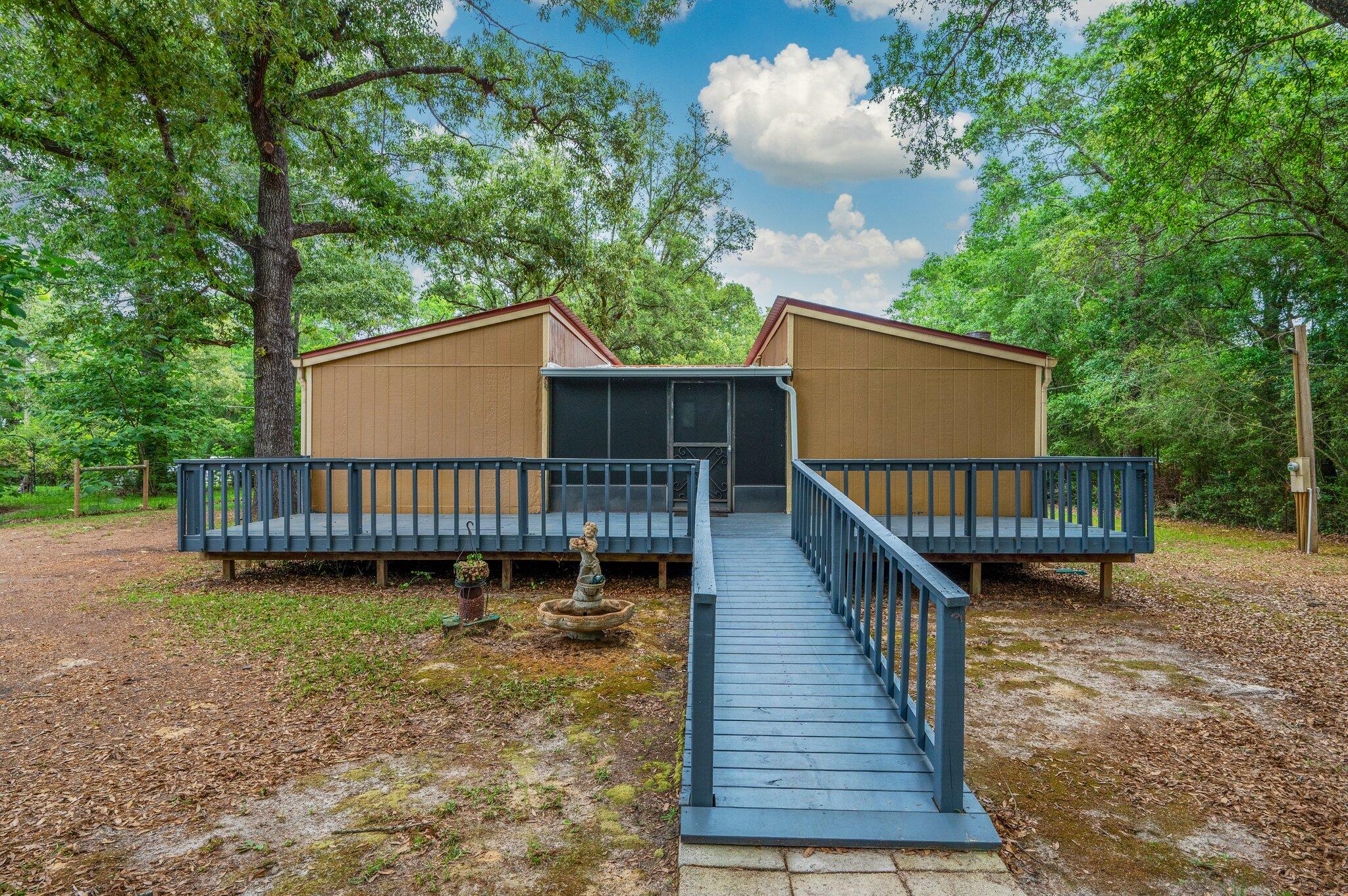HOLLEY FAMILY PH 2 - Residential