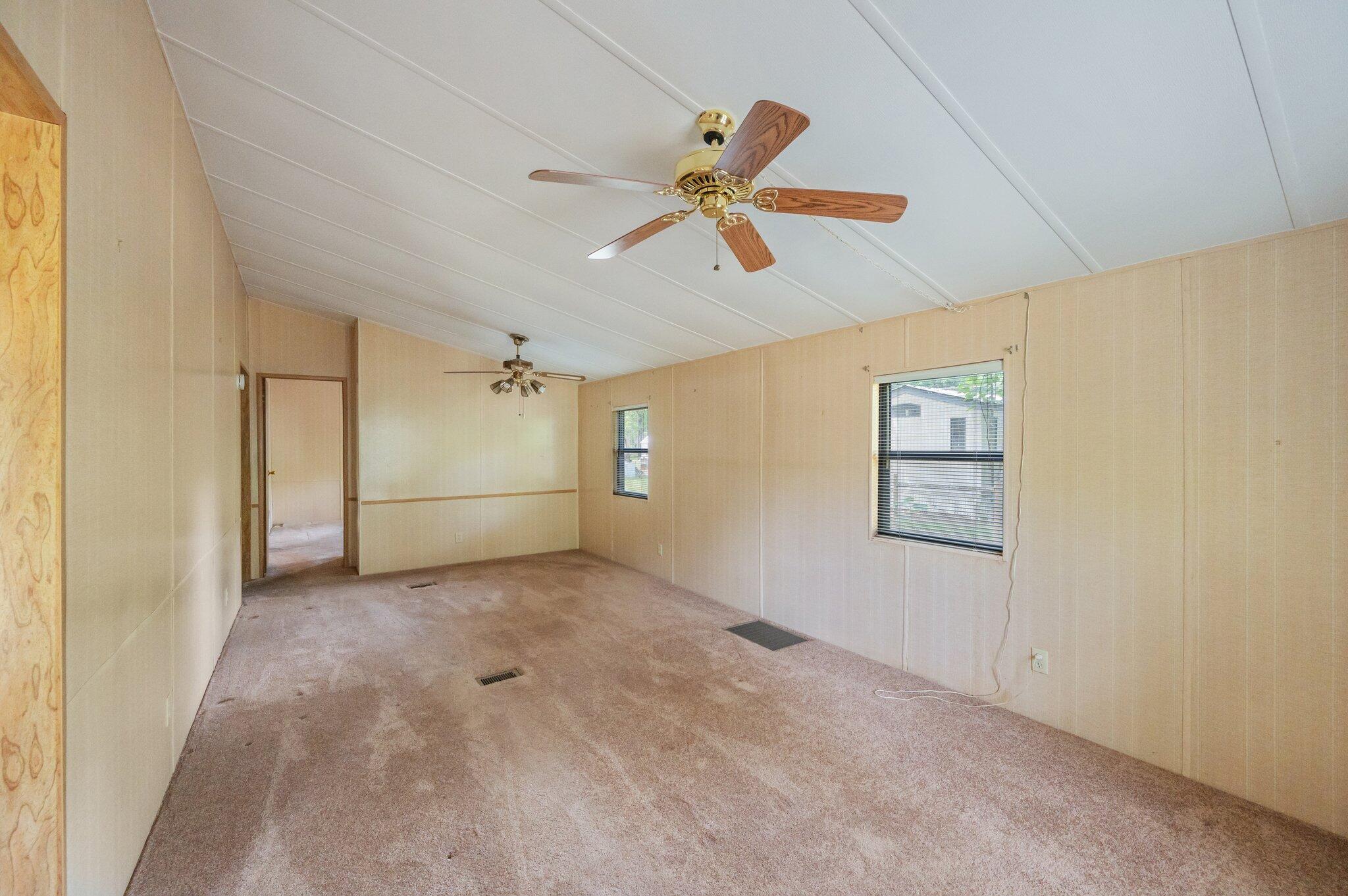 HOLLEY FAMILY PH 2 - Residential