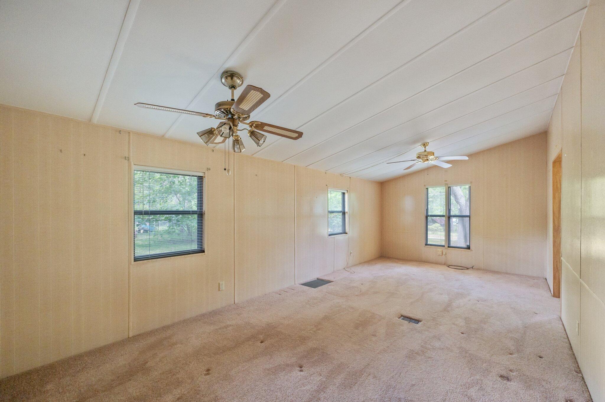 HOLLEY FAMILY PH 2 - Residential