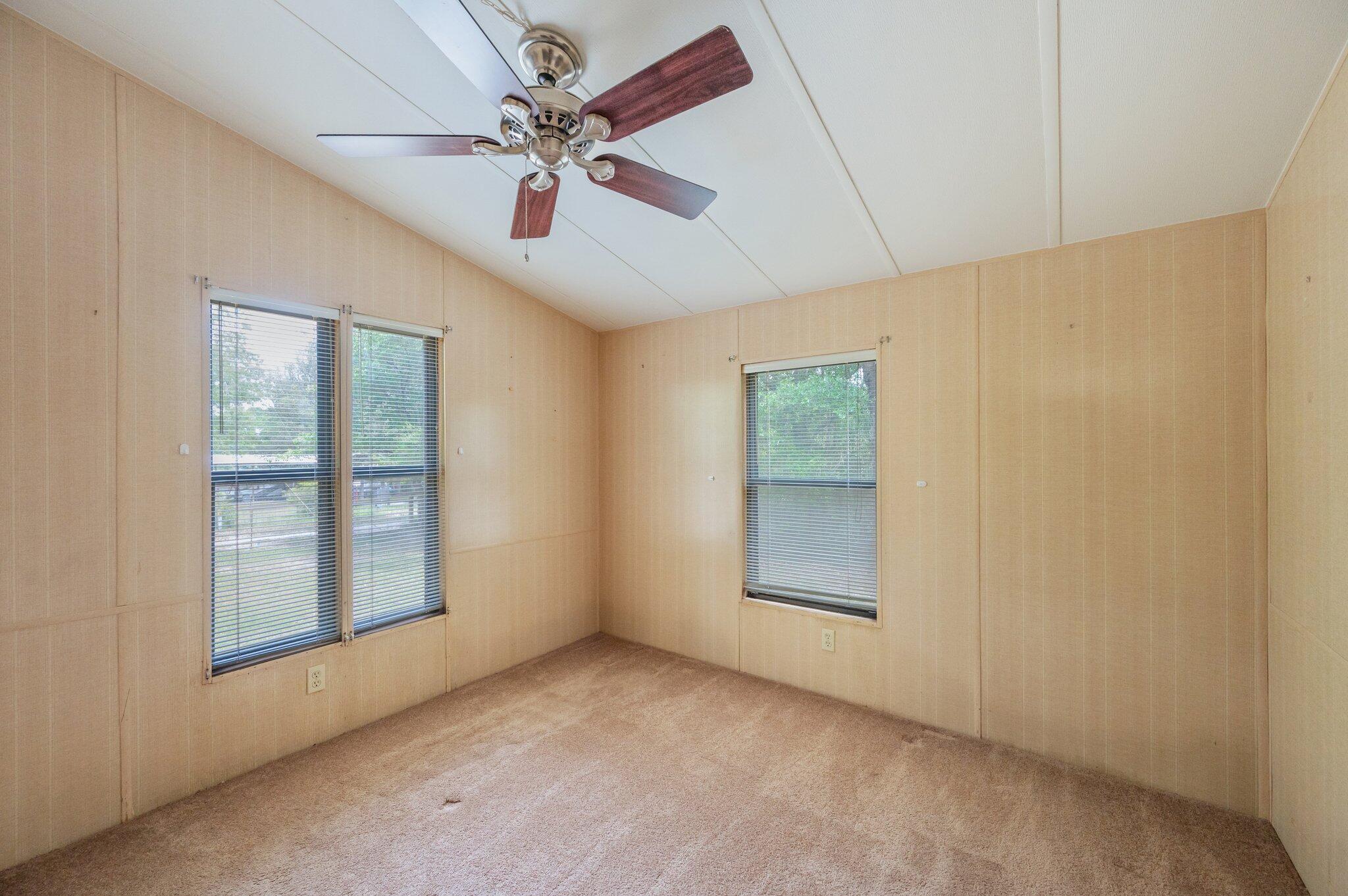 HOLLEY FAMILY PH 2 - Residential