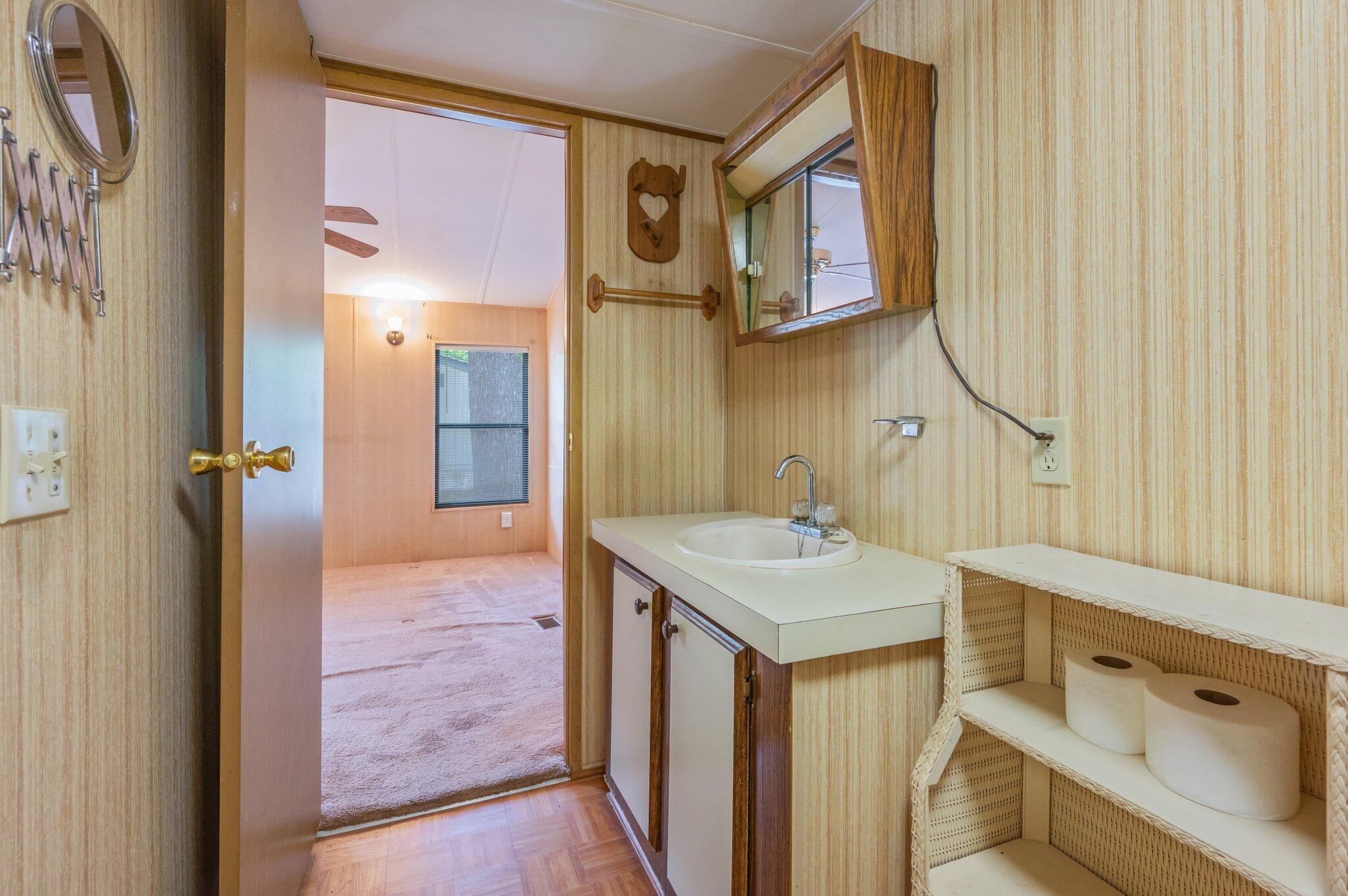 HOLLEY FAMILY PH 2 - Residential