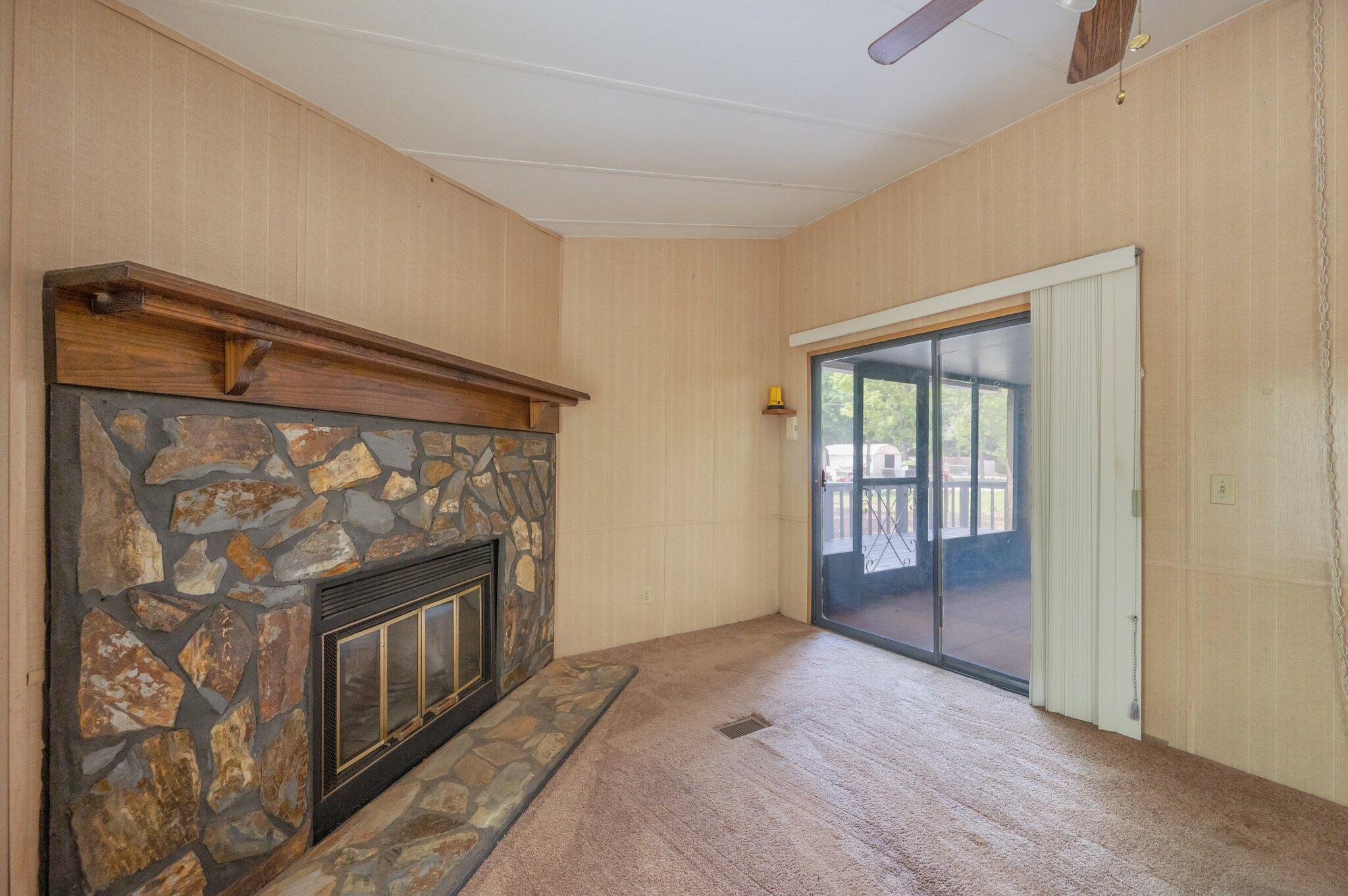 HOLLEY FAMILY PH 2 - Residential