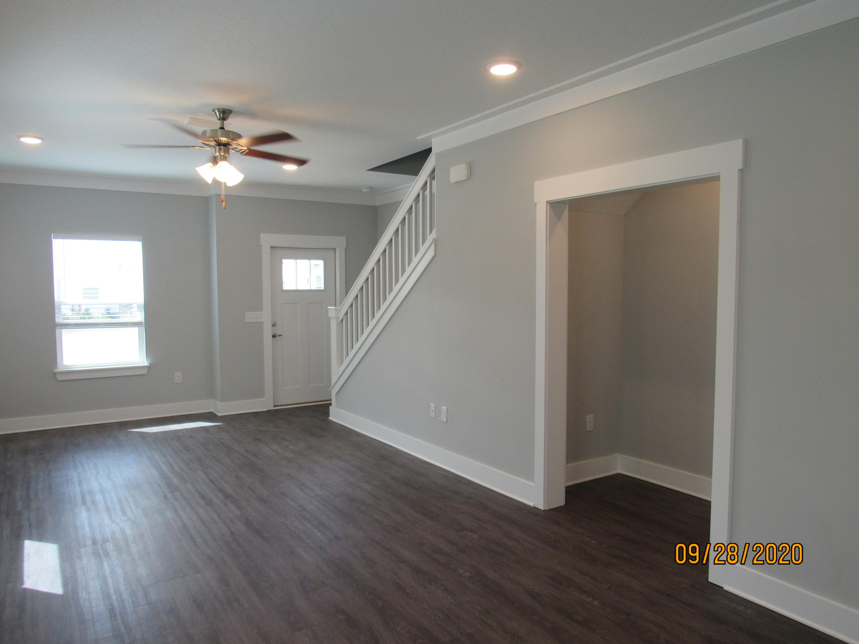 VERANDAS AT FREEPORT - Residential Lease