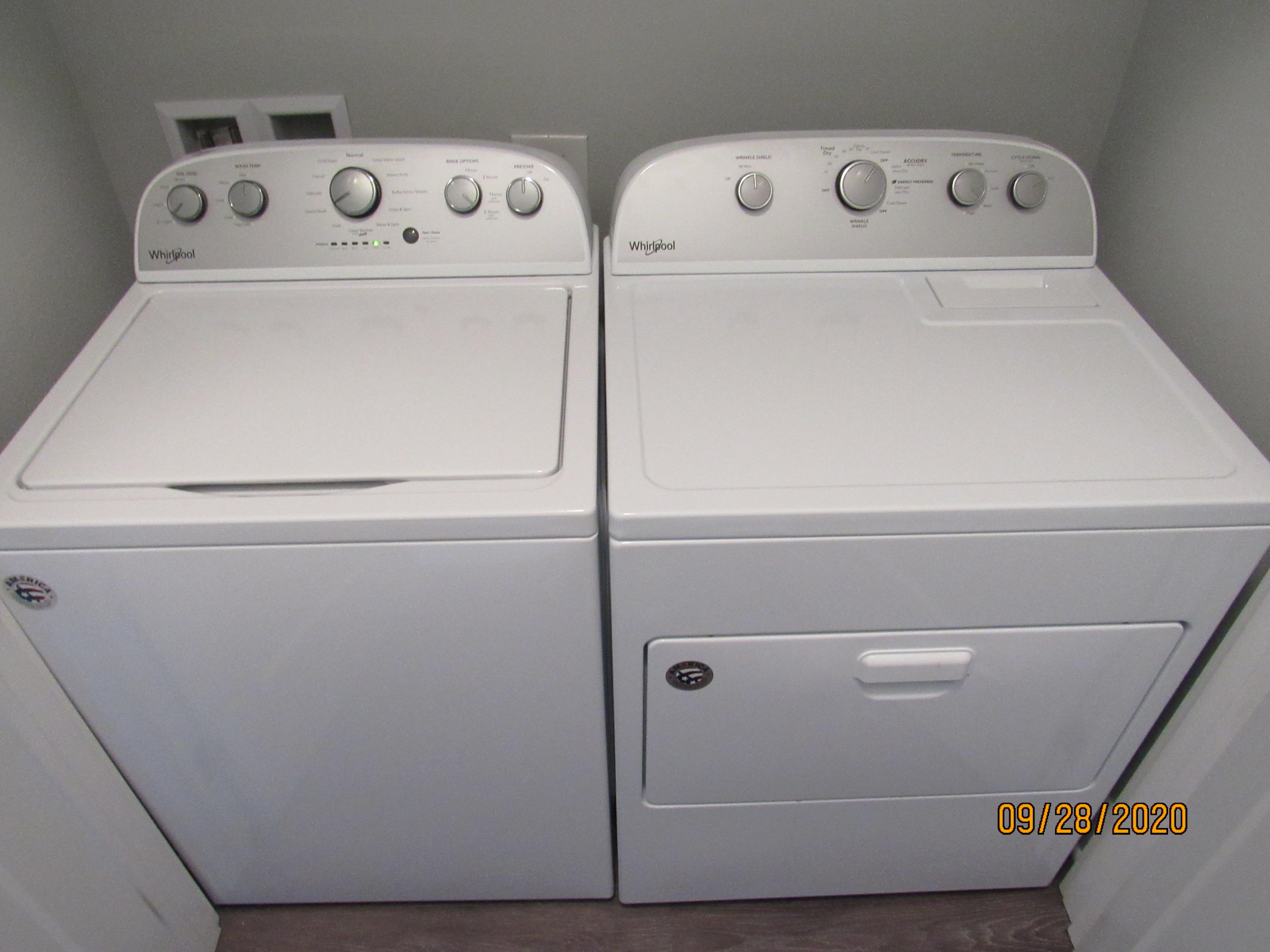 VERANDAS AT FREEPORT - Residential Lease