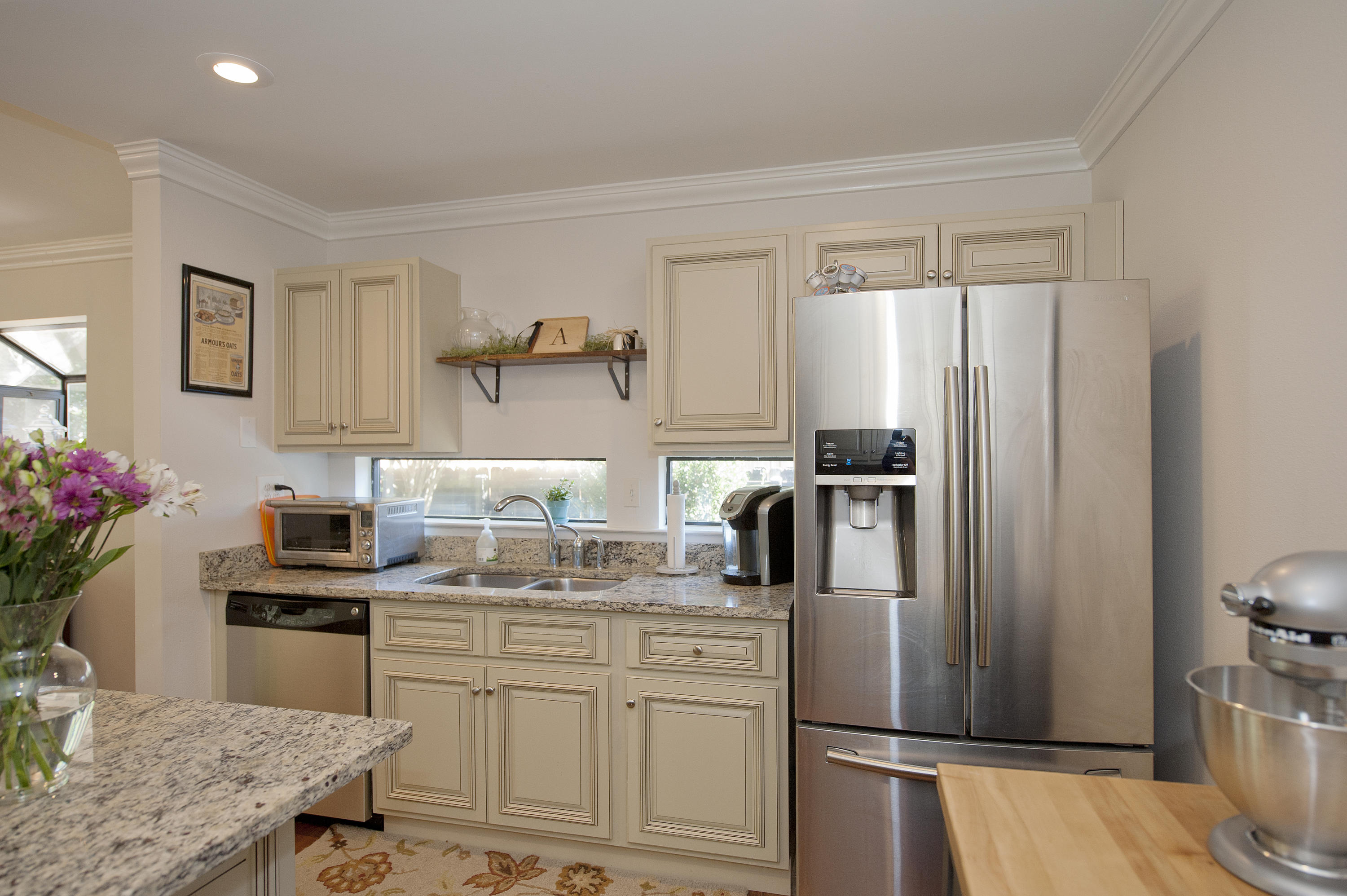 MARY ESTHER MANOR - Residential