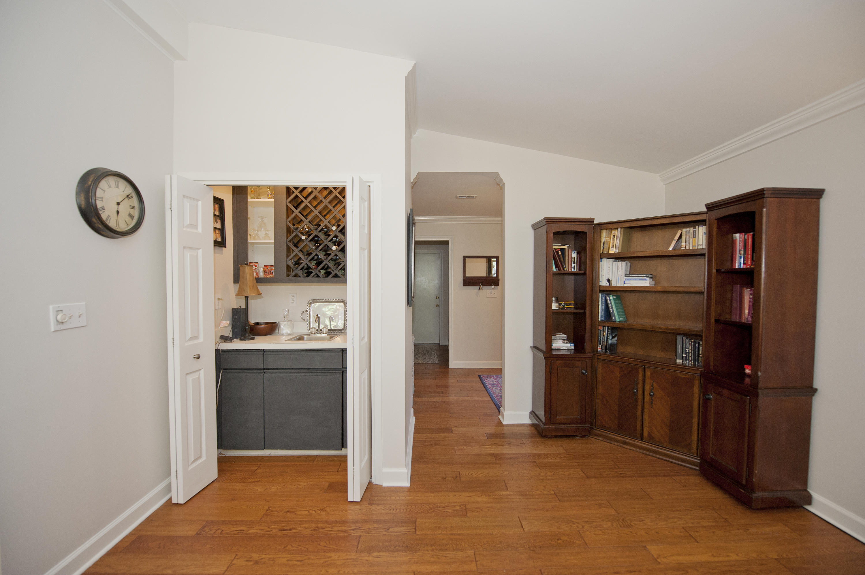 MARY ESTHER MANOR - Residential