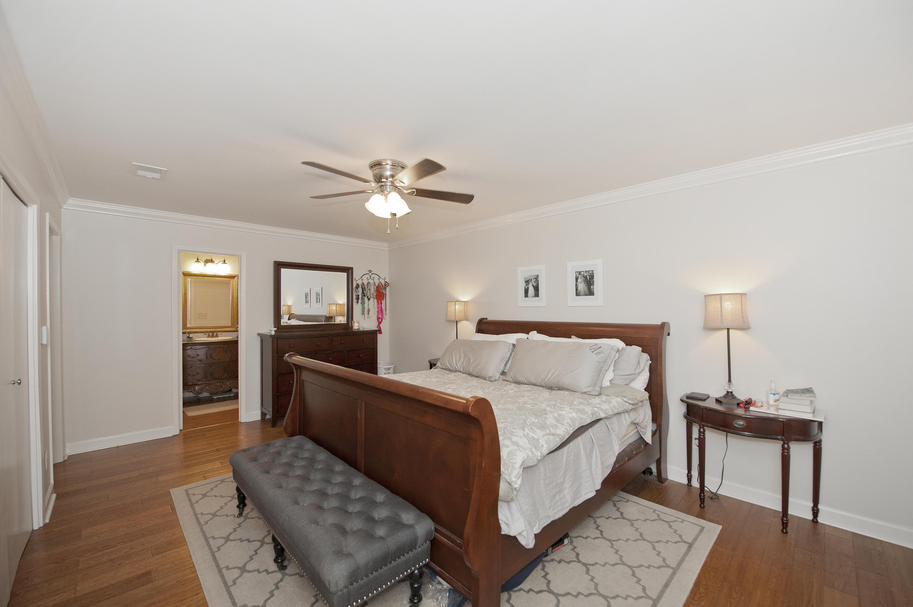 MARY ESTHER MANOR - Residential