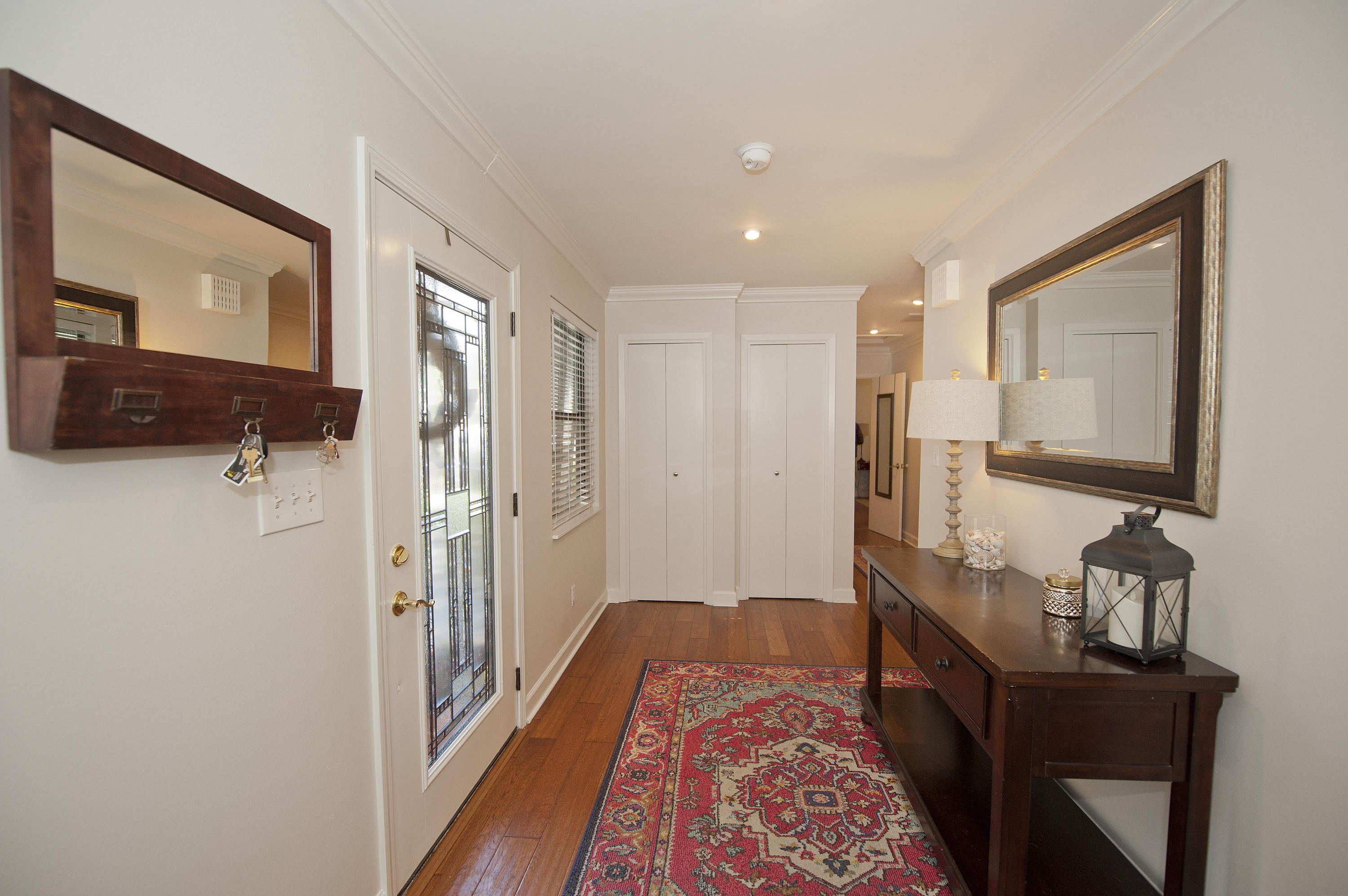 MARY ESTHER MANOR - Residential