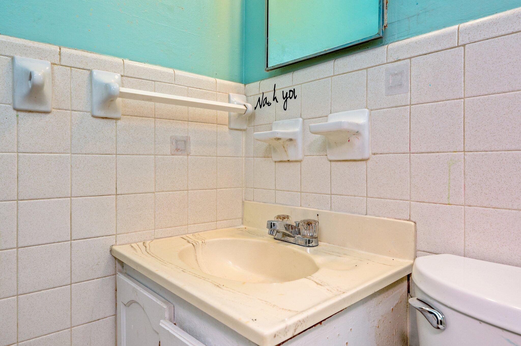 ADAMS POWELL - Residential