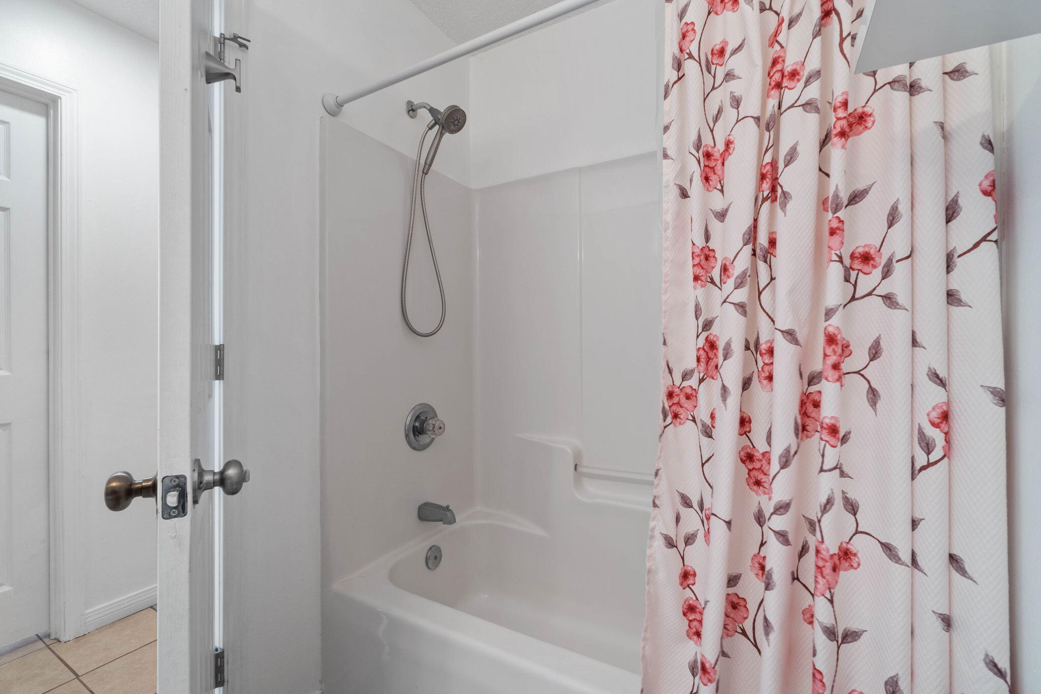 VICTORIA PARK - Residential