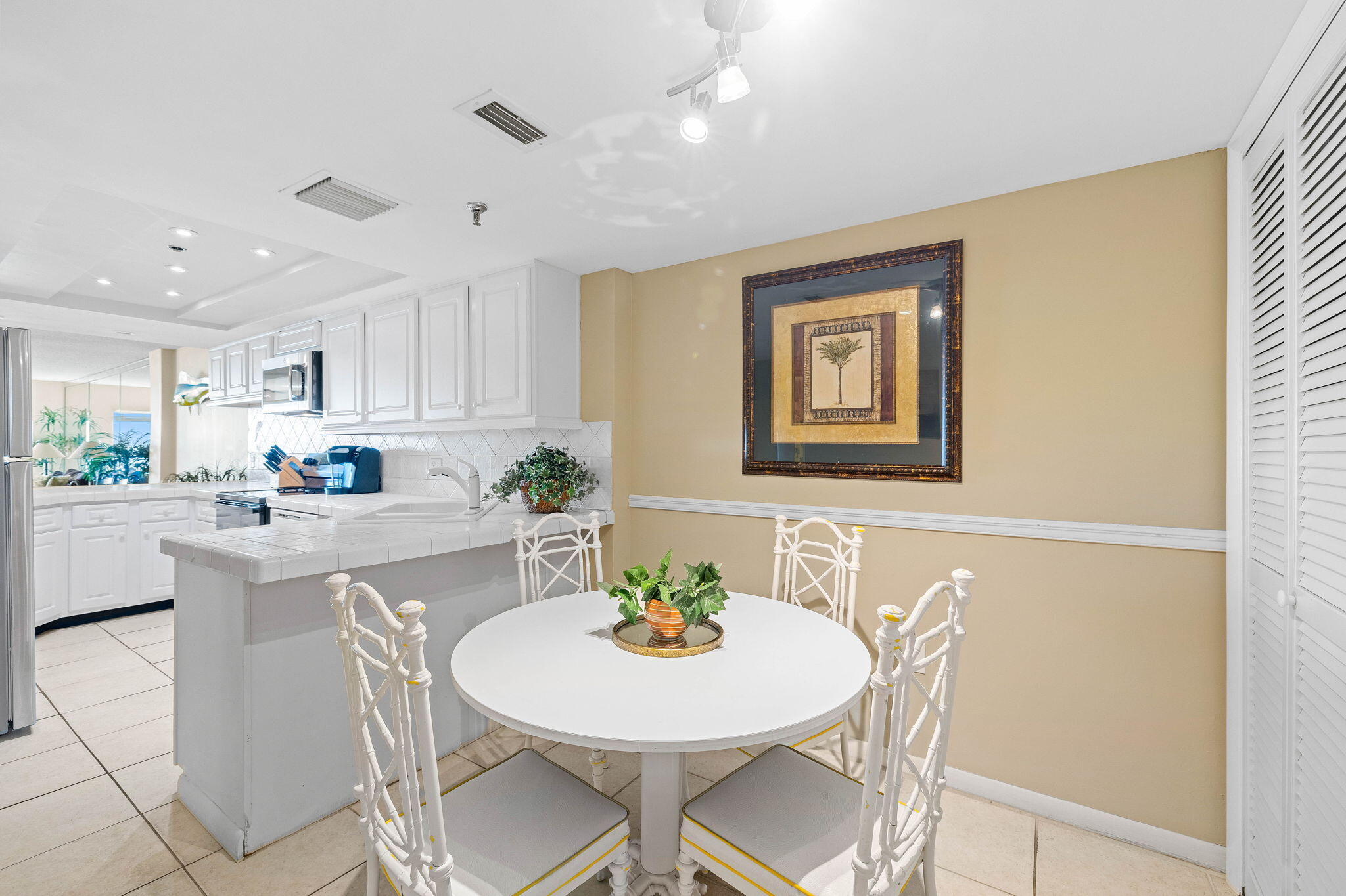 INLET REEF CLUB CONDO - Residential