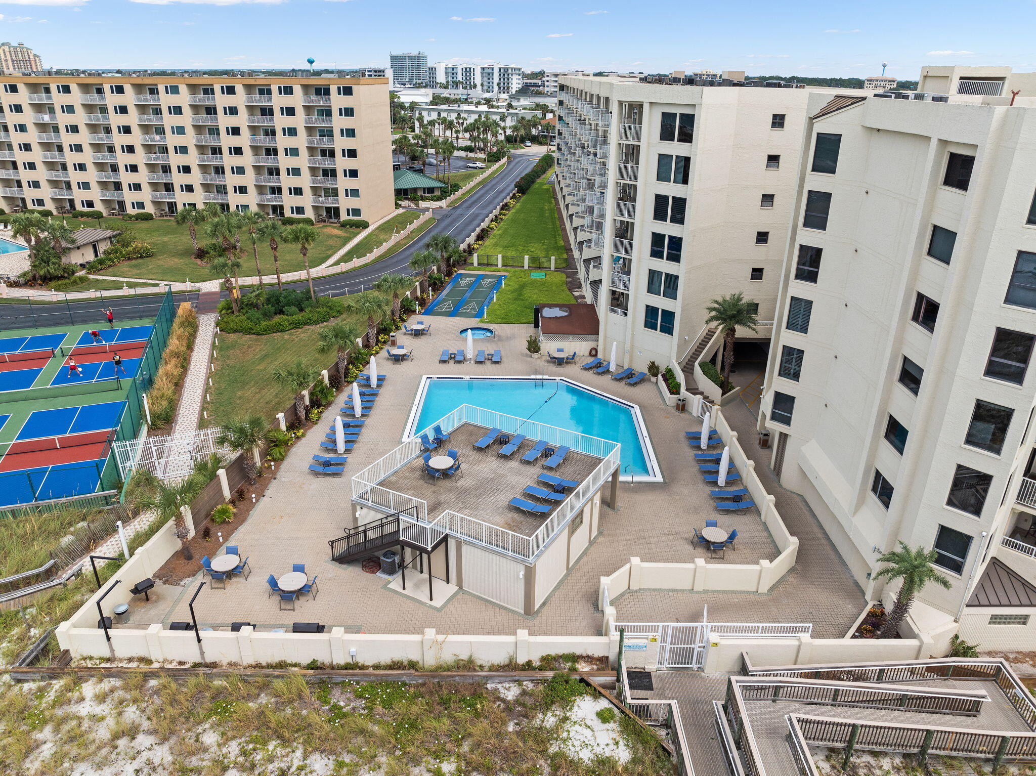 INLET REEF CLUB CONDO - Residential
