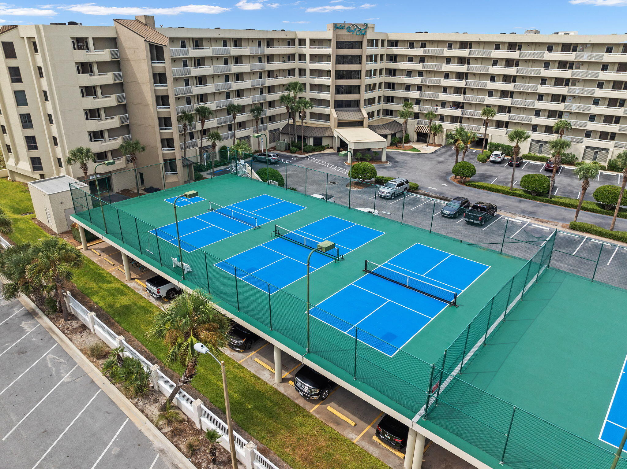 INLET REEF CLUB CONDO - Residential