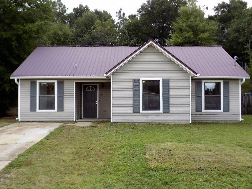 SHOAL TERRACE ESTATES - Residential Lease