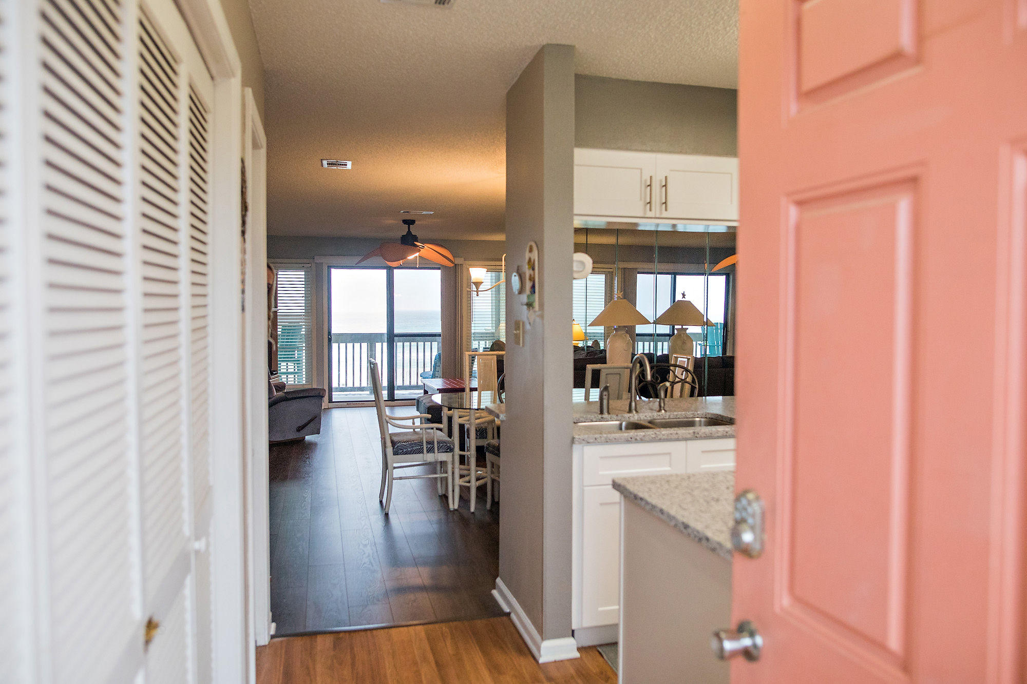 RAMSGATE HARBOUR PH 2 CONDO - Residential