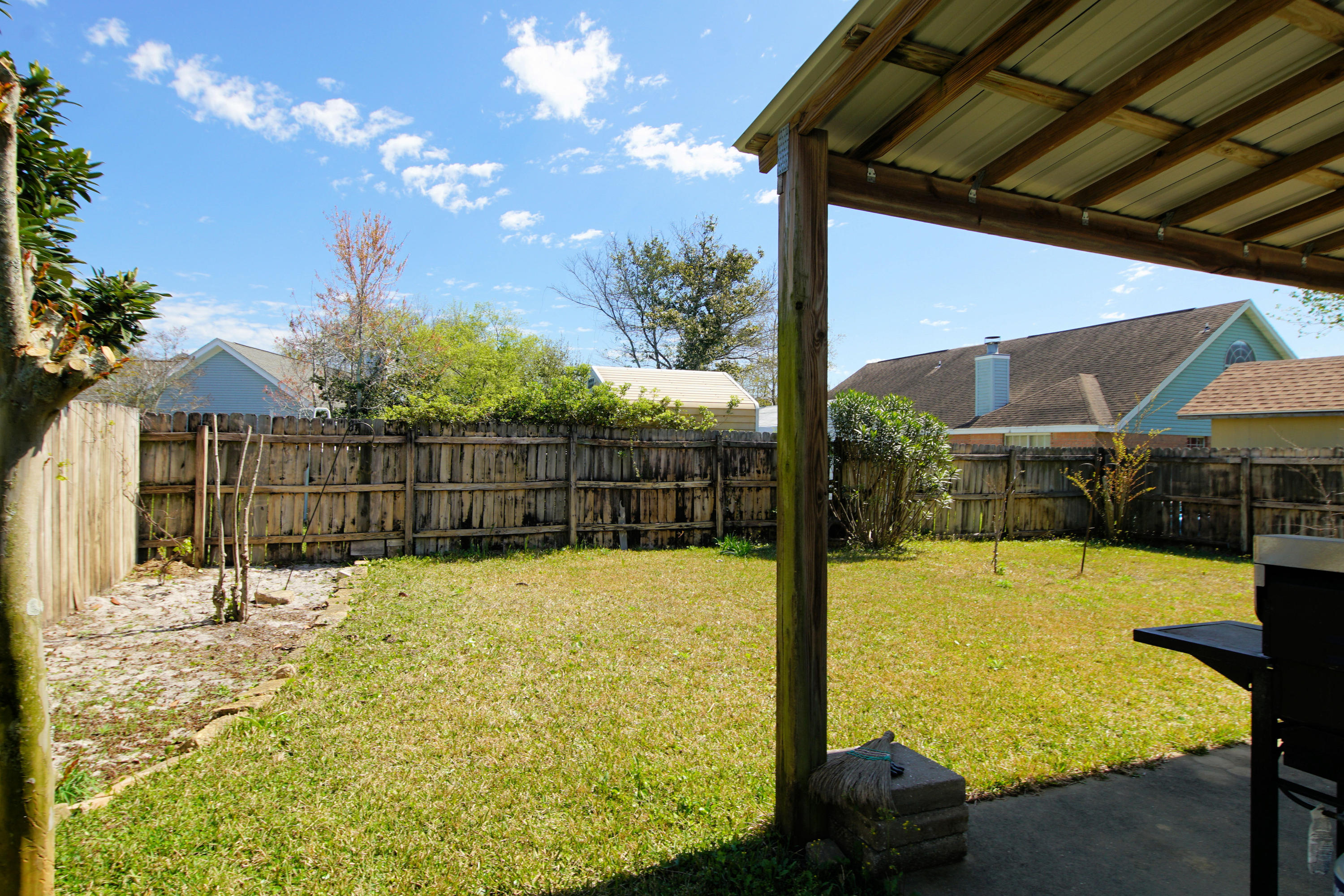 SANDY RIDGE ESTATES - Residential