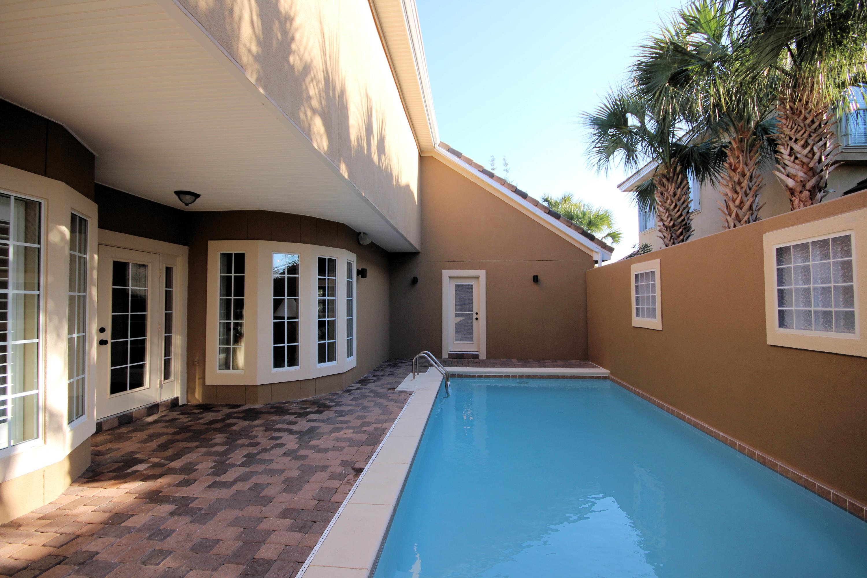 REGATTA BAY PATIO HOMES - Residential