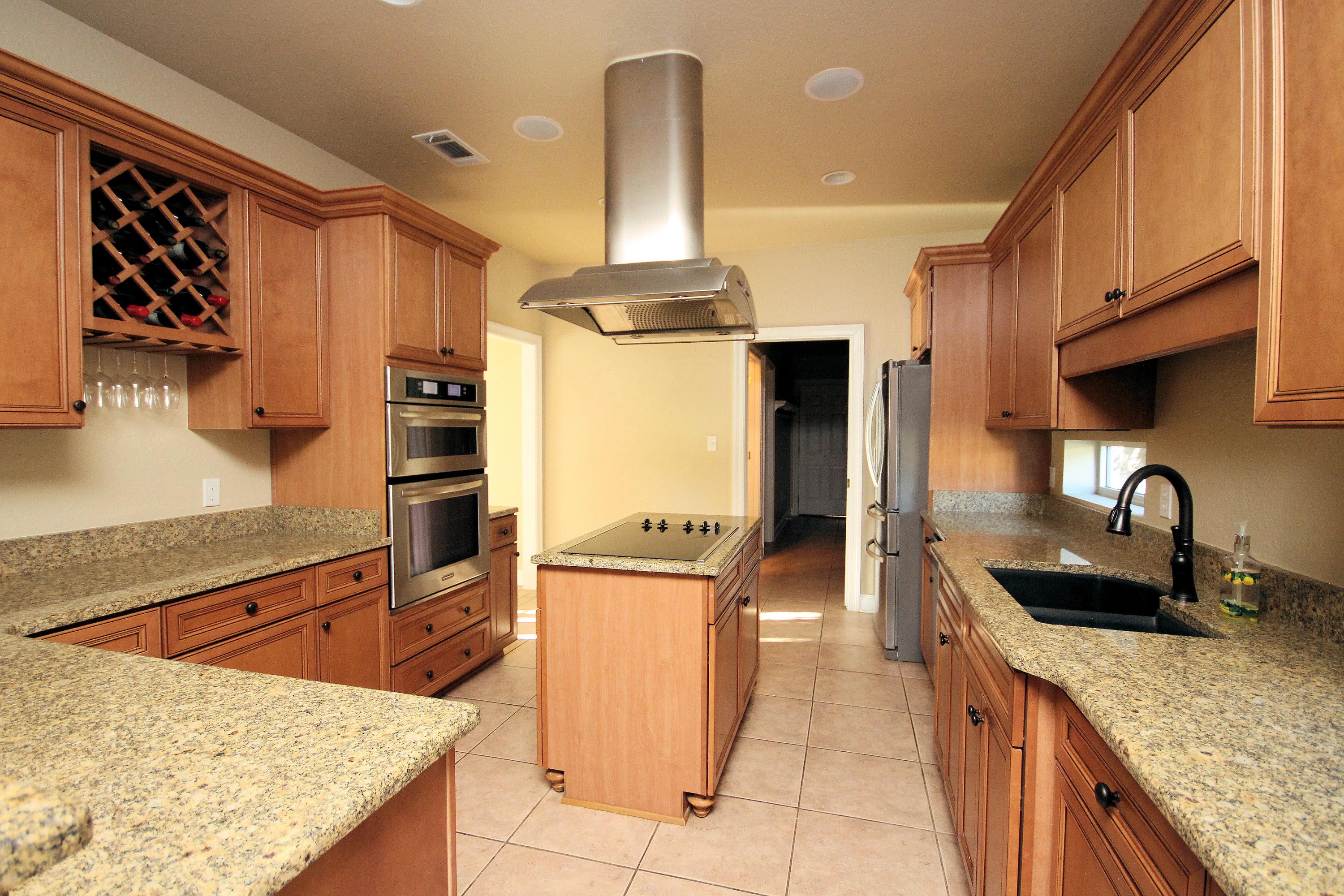 REGATTA BAY PATIO HOMES - Residential