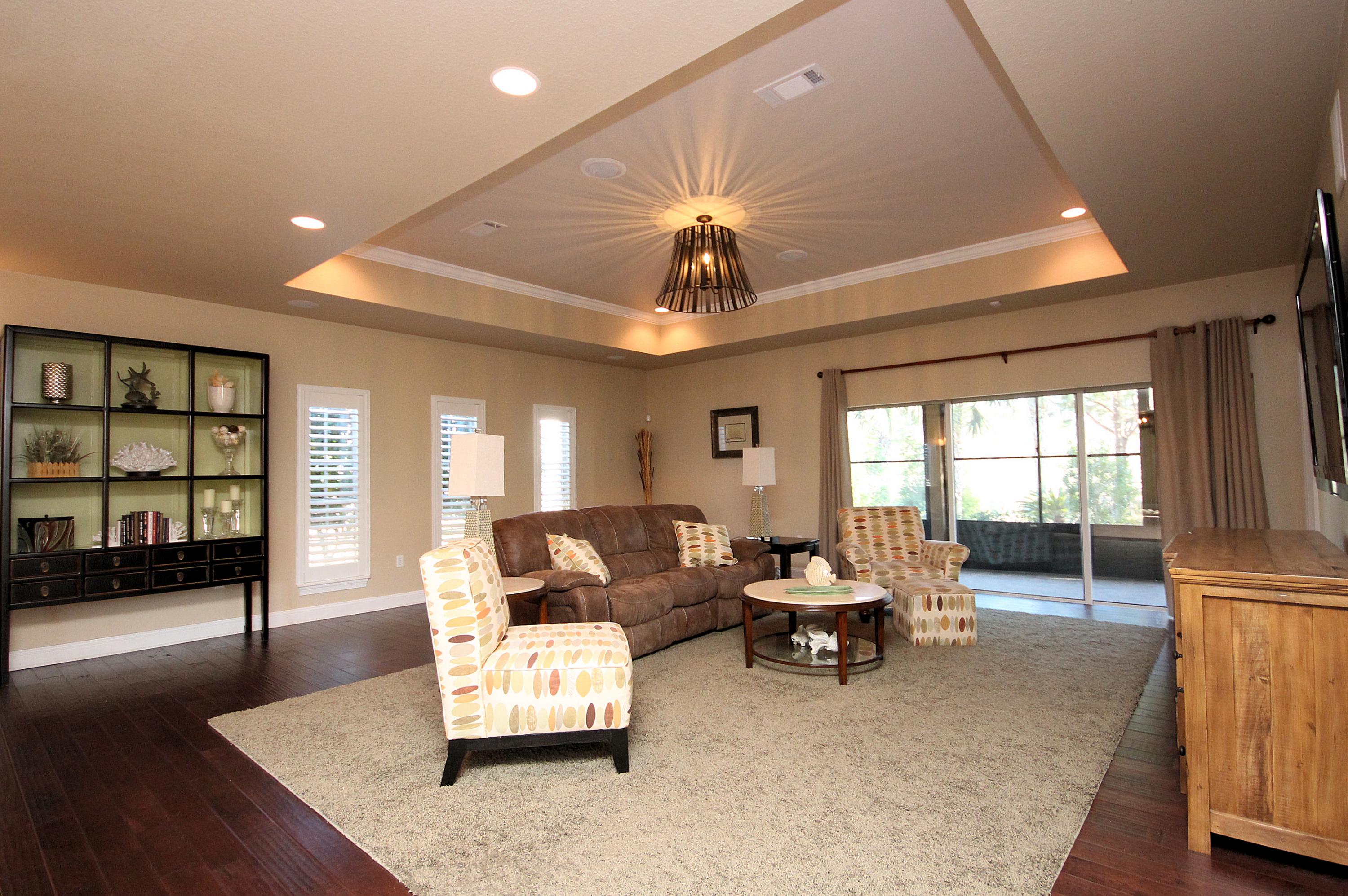 REGATTA BAY PATIO HOMES - Residential