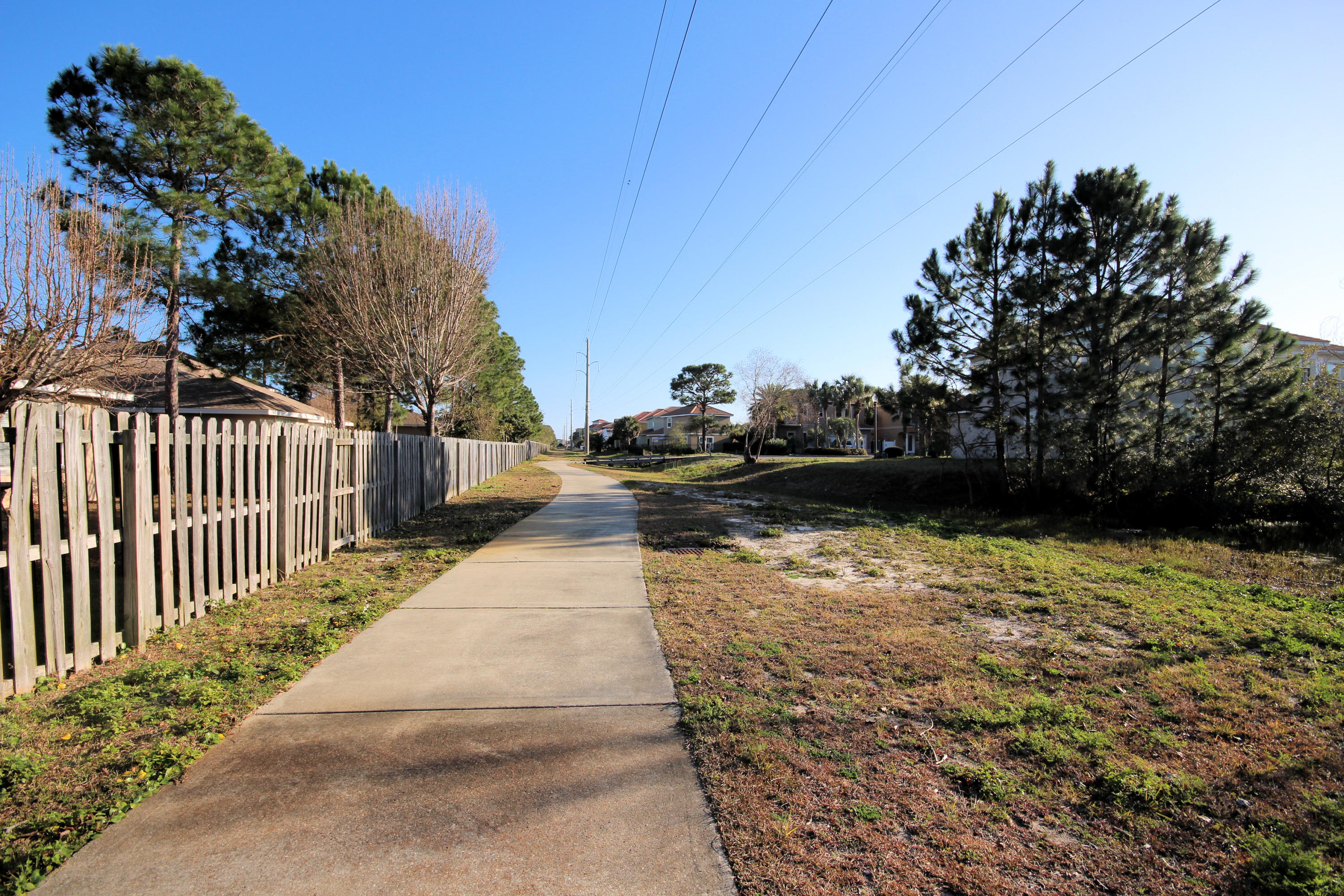 REGATTA BAY PATIO HOMES - Residential