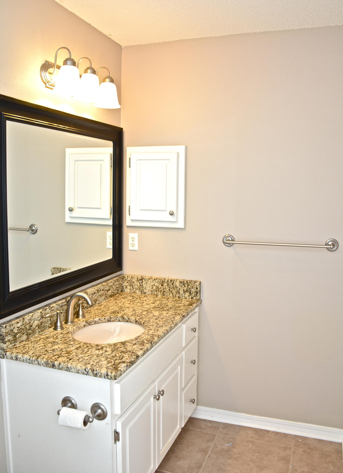 CREETWOODS - Residential